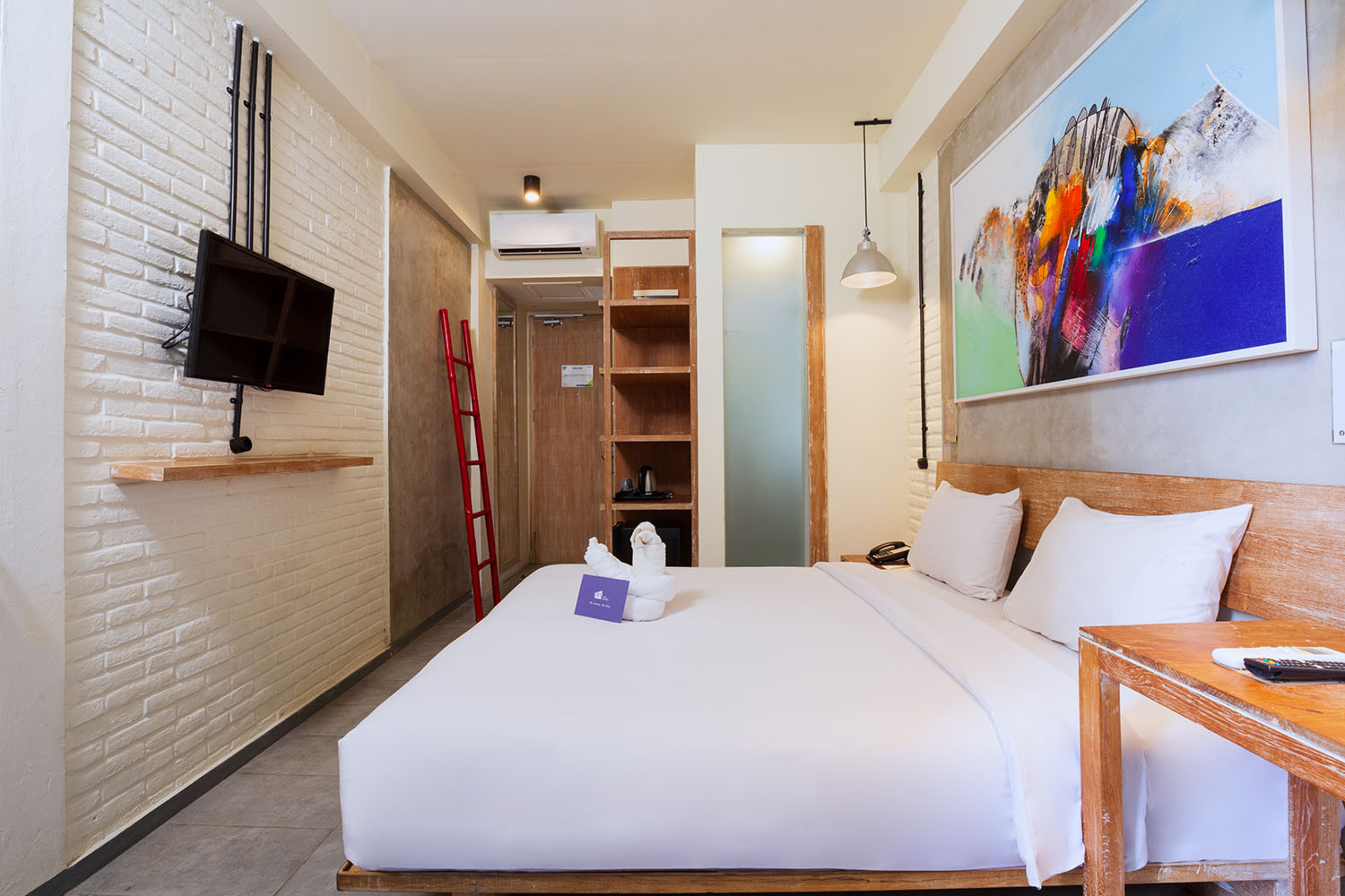 Double or Twin Superior