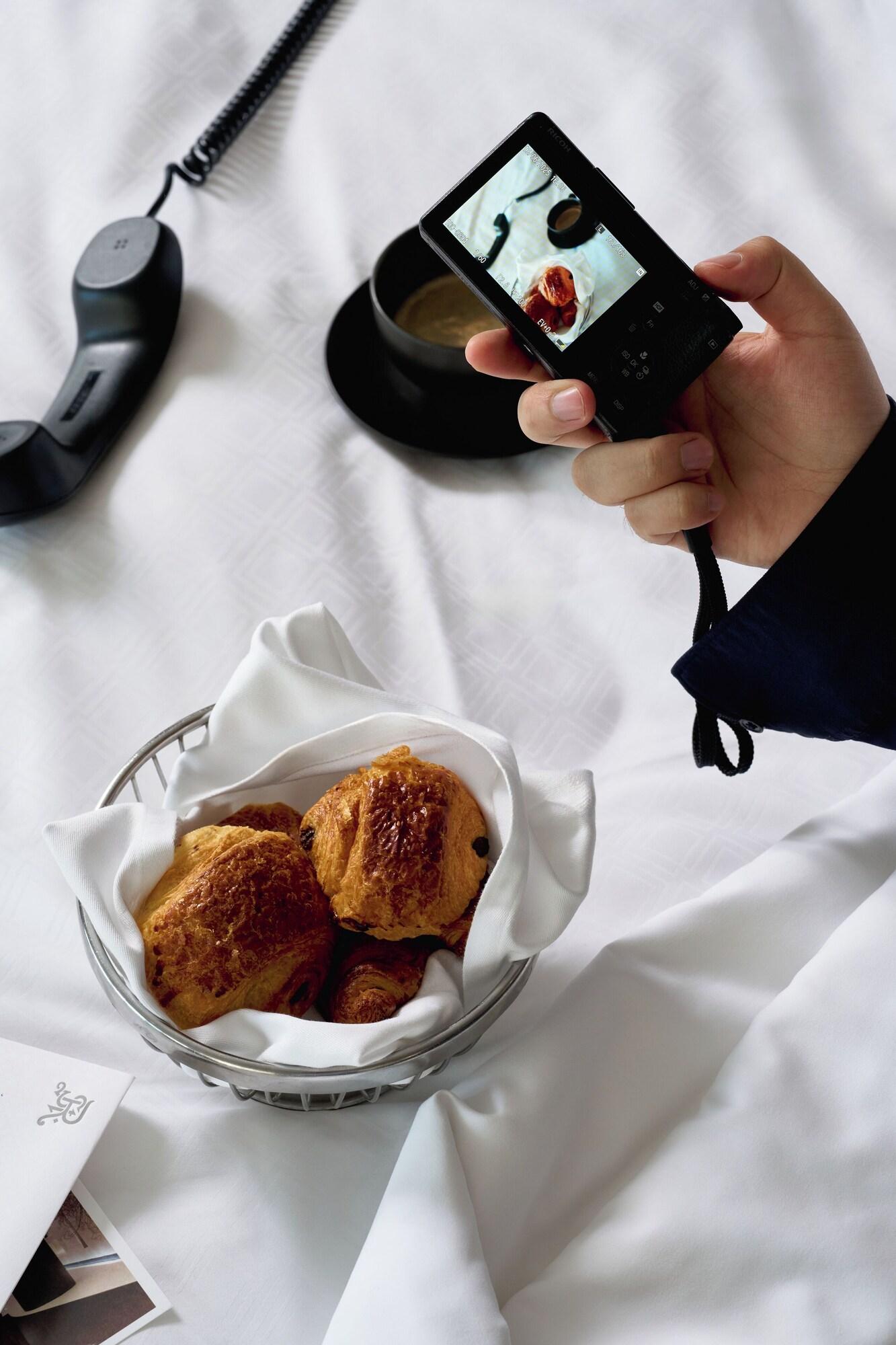 Suite King Bed One Bedroom 