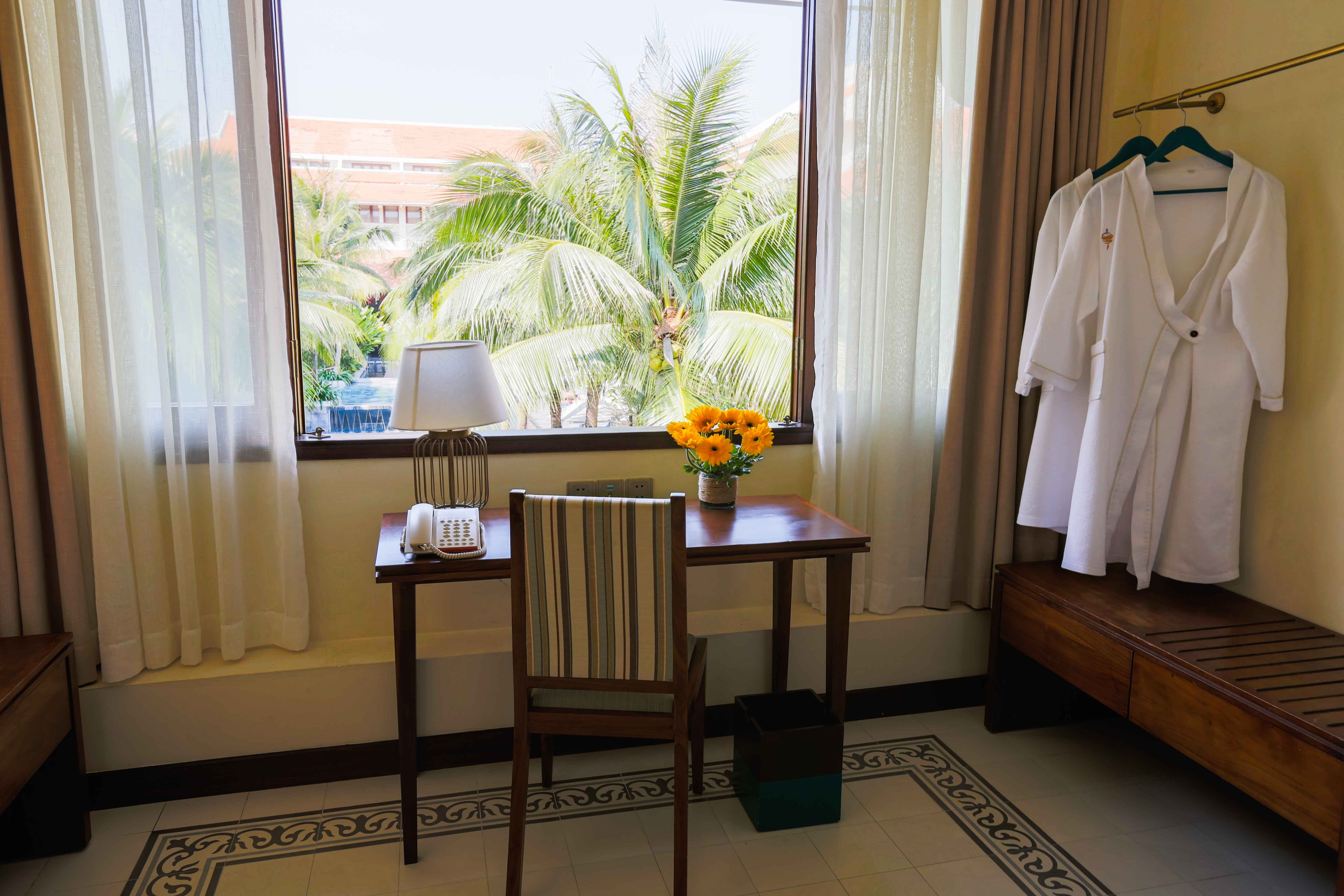 Double Superior Pool View