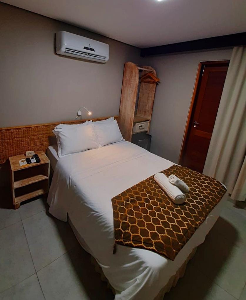 Suite Queen Size Bed