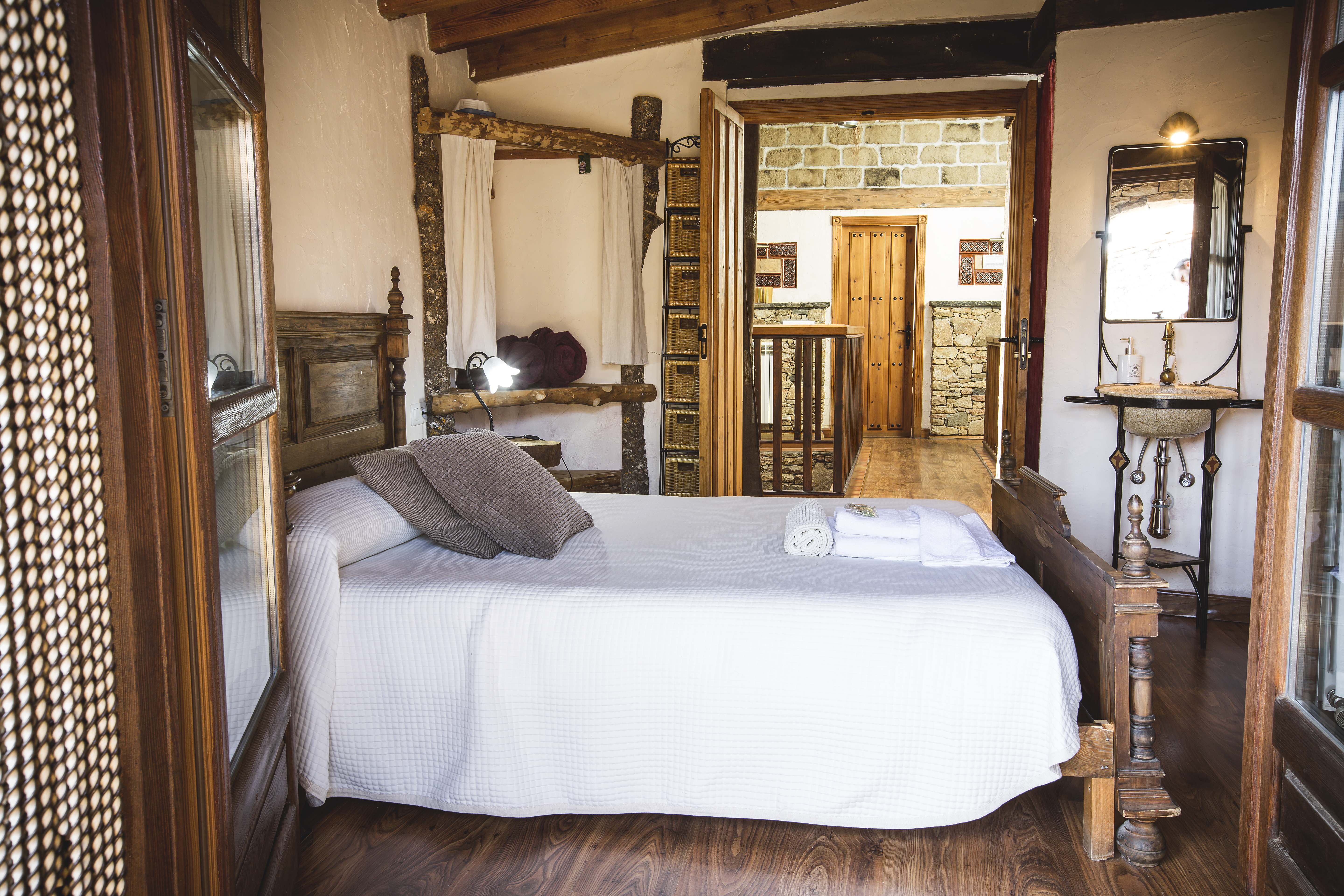 Double or Twin Standard