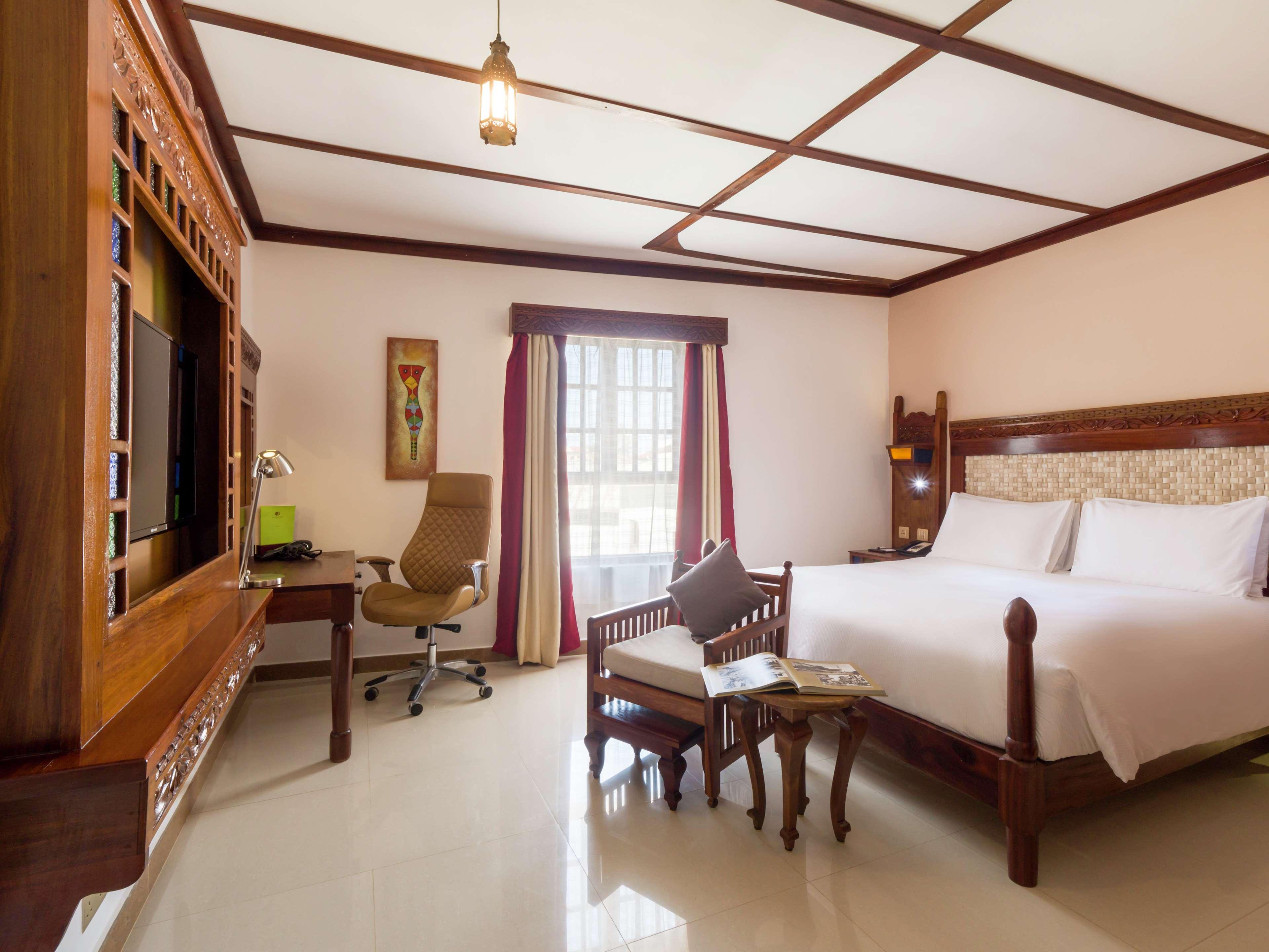 Suite King Bed One Bedroom 