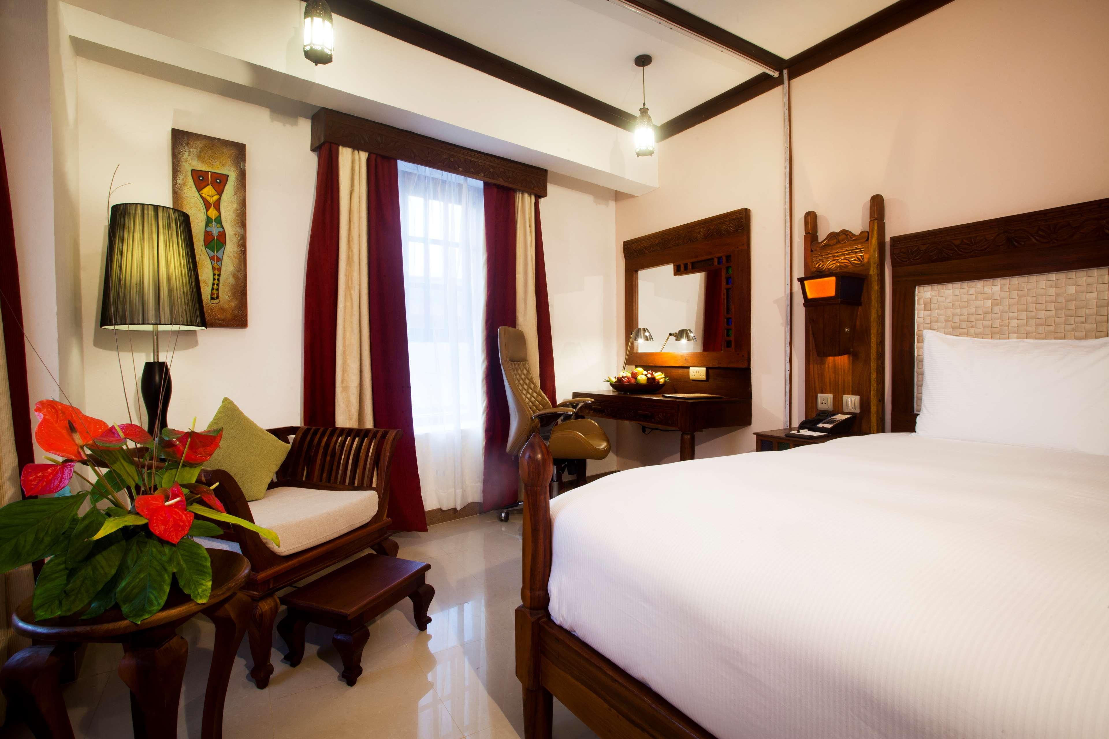 Double Deluxe King Bed