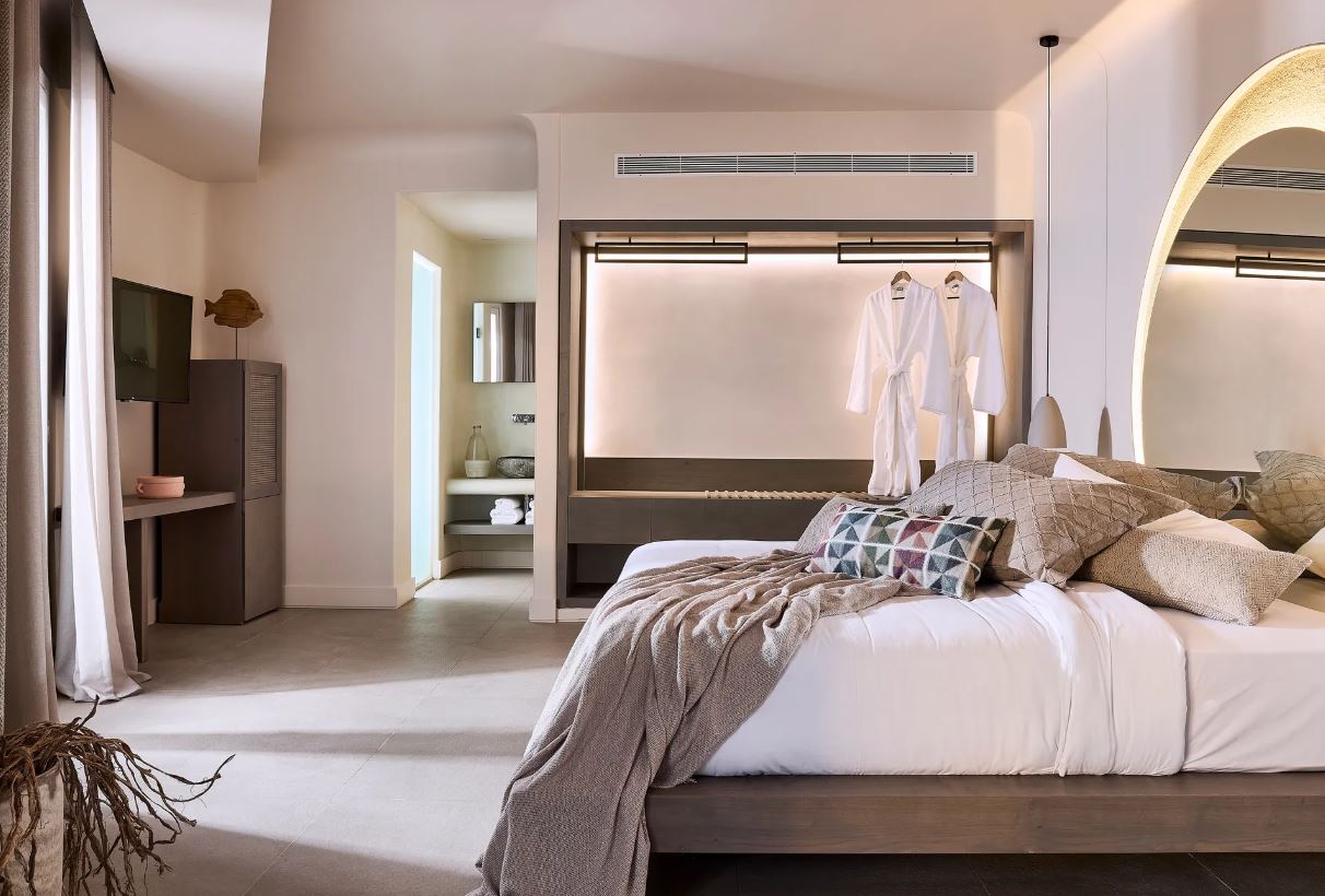 Suite with Private Pool