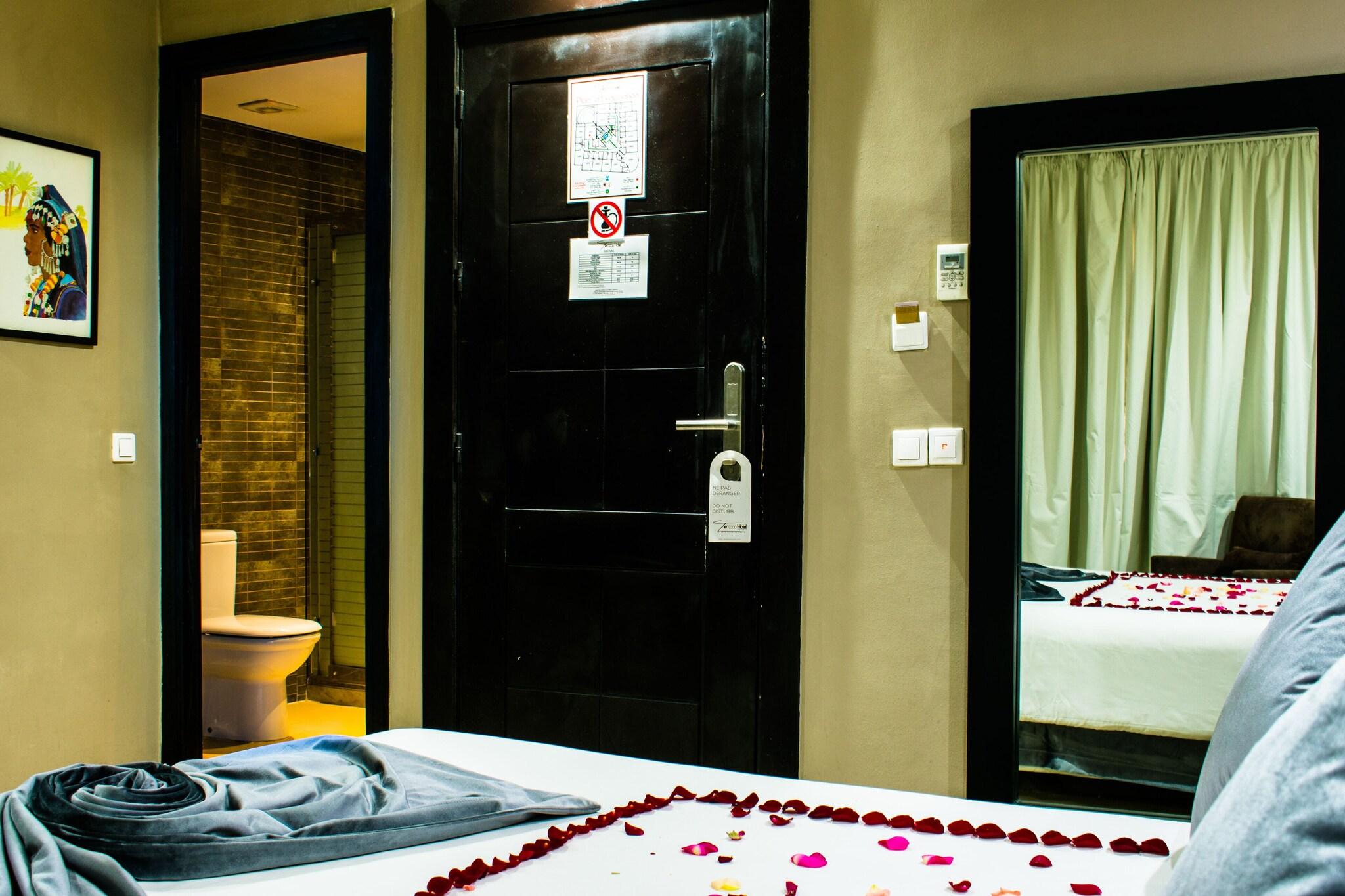 Double or Twin Standard