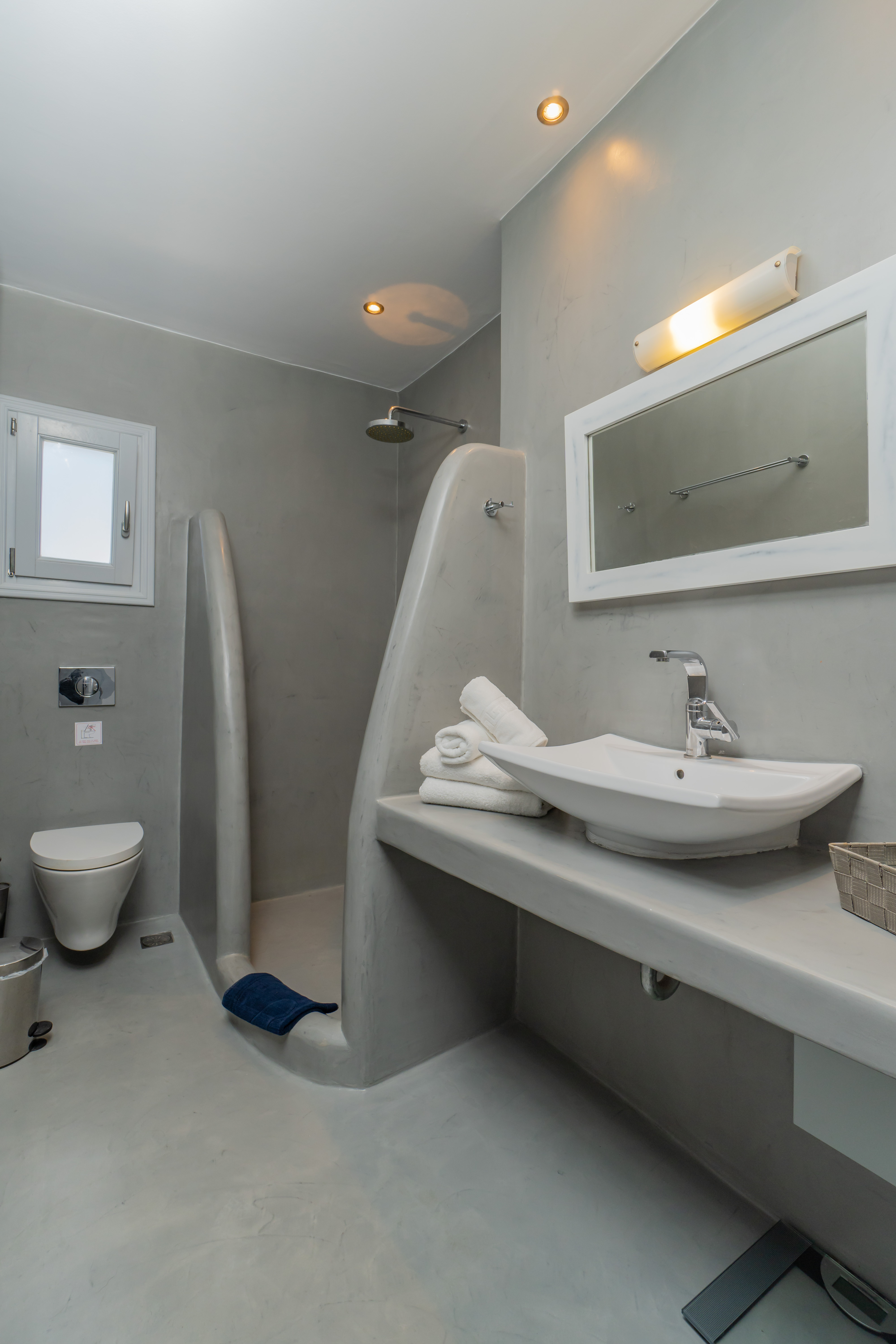 Double or Twin Deluxe