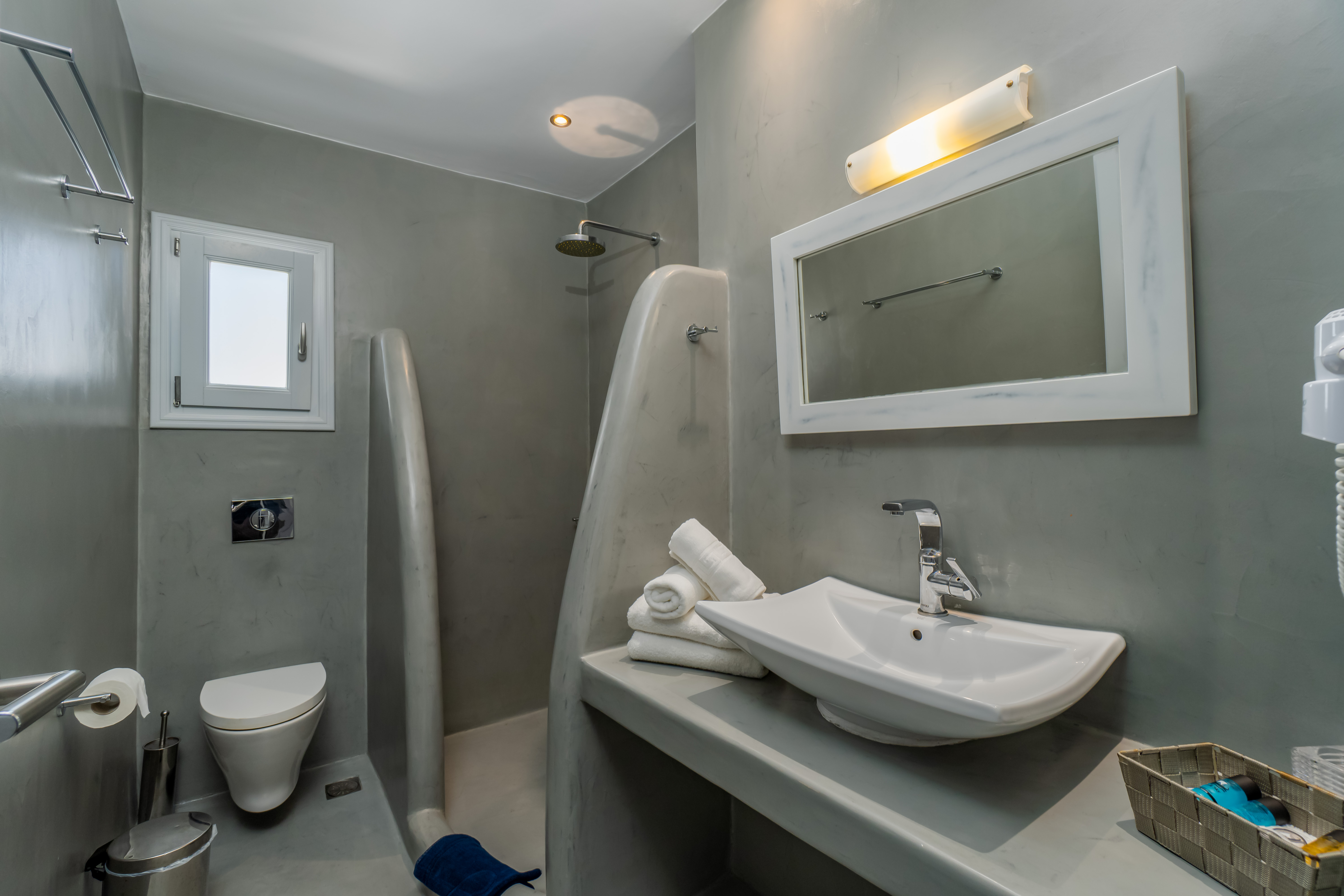 Double or Twin Deluxe