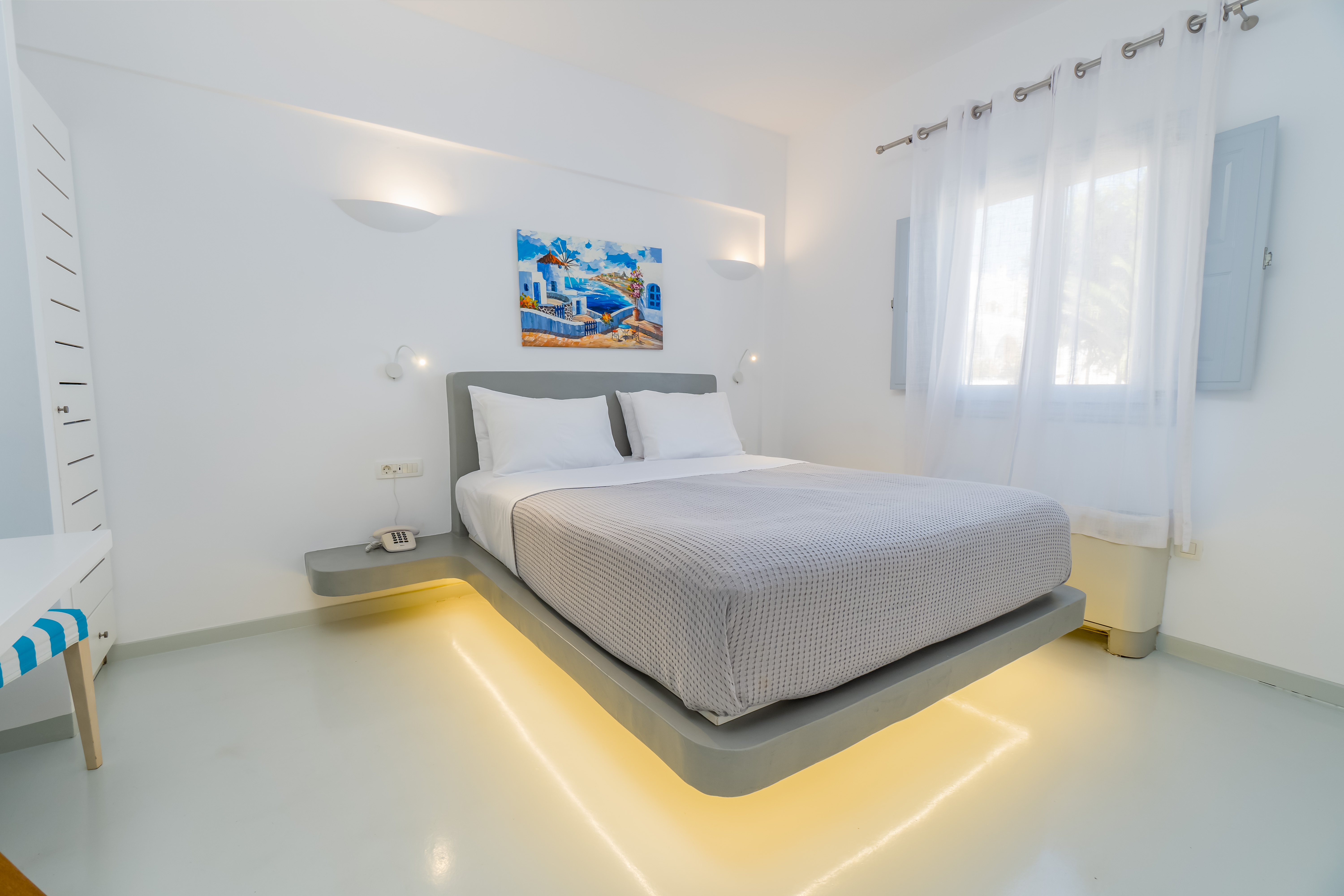 Double or Twin Deluxe