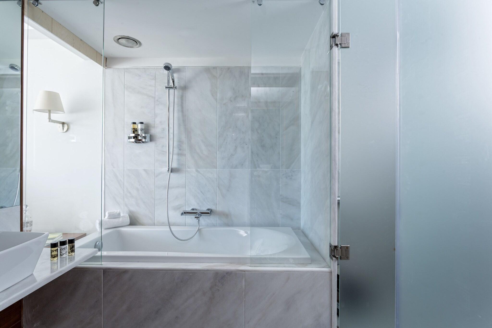 Suite with Private Pool