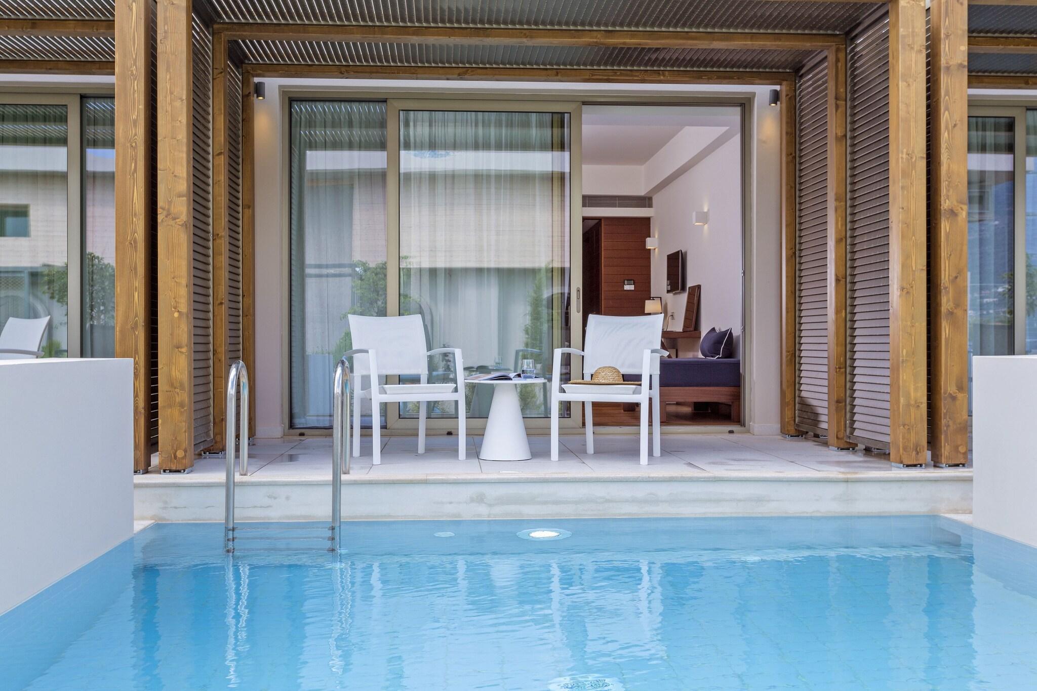 Suite with Private Pool