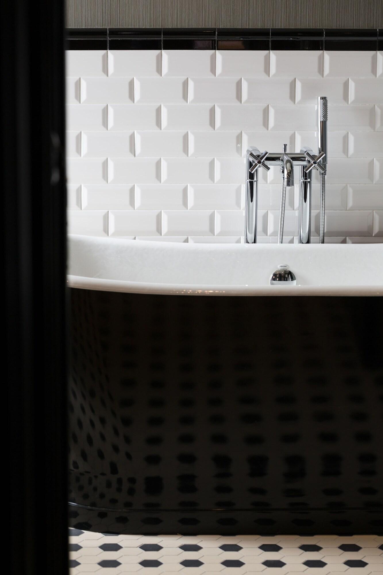 Suite with Double Bed