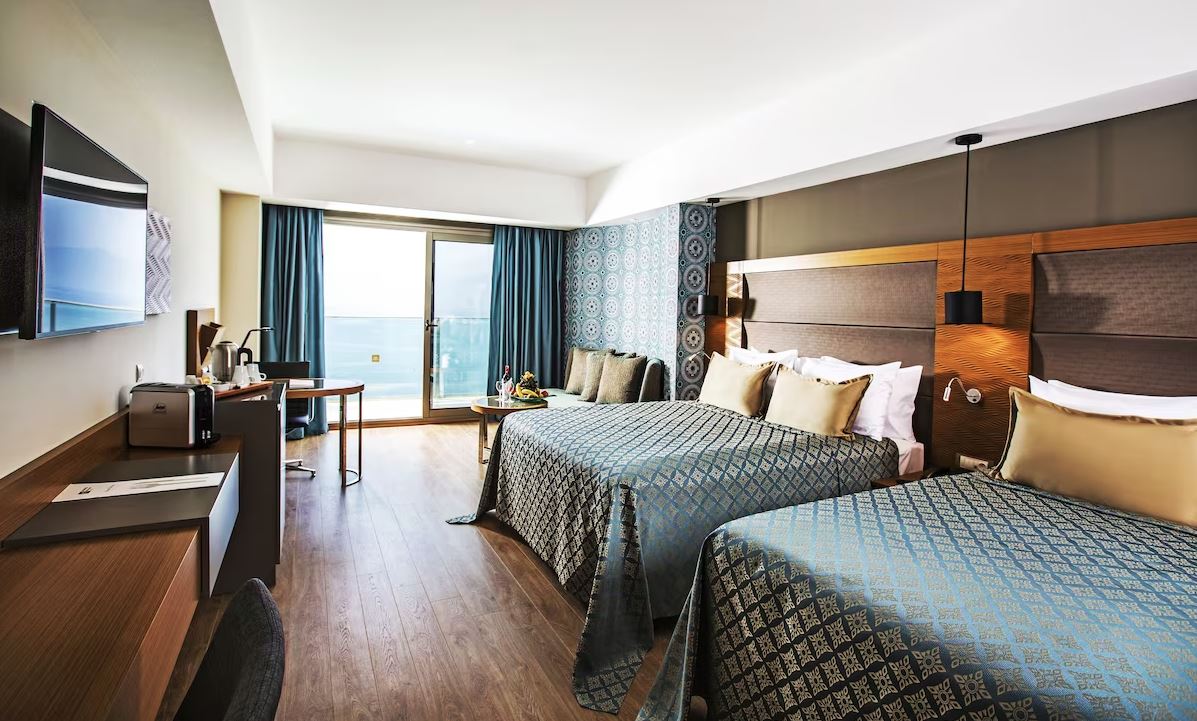 Suite Deluxe Sea View with Balcony