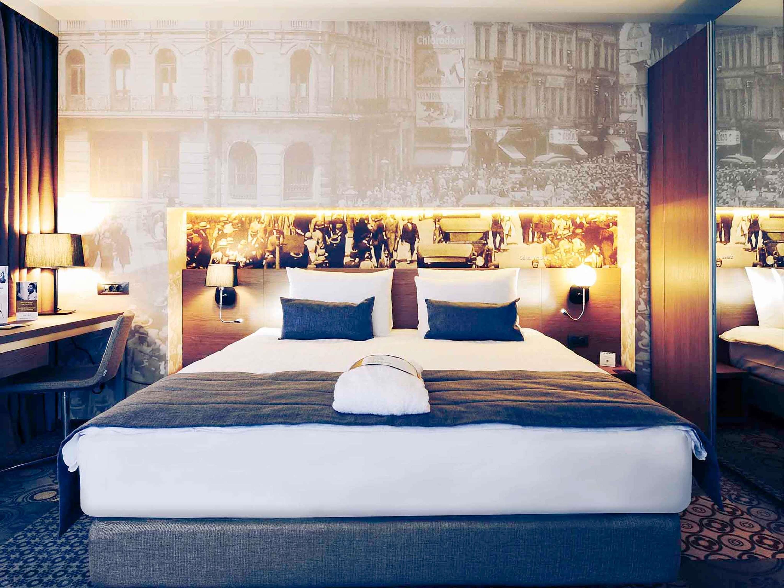 Double Classic Double Bed