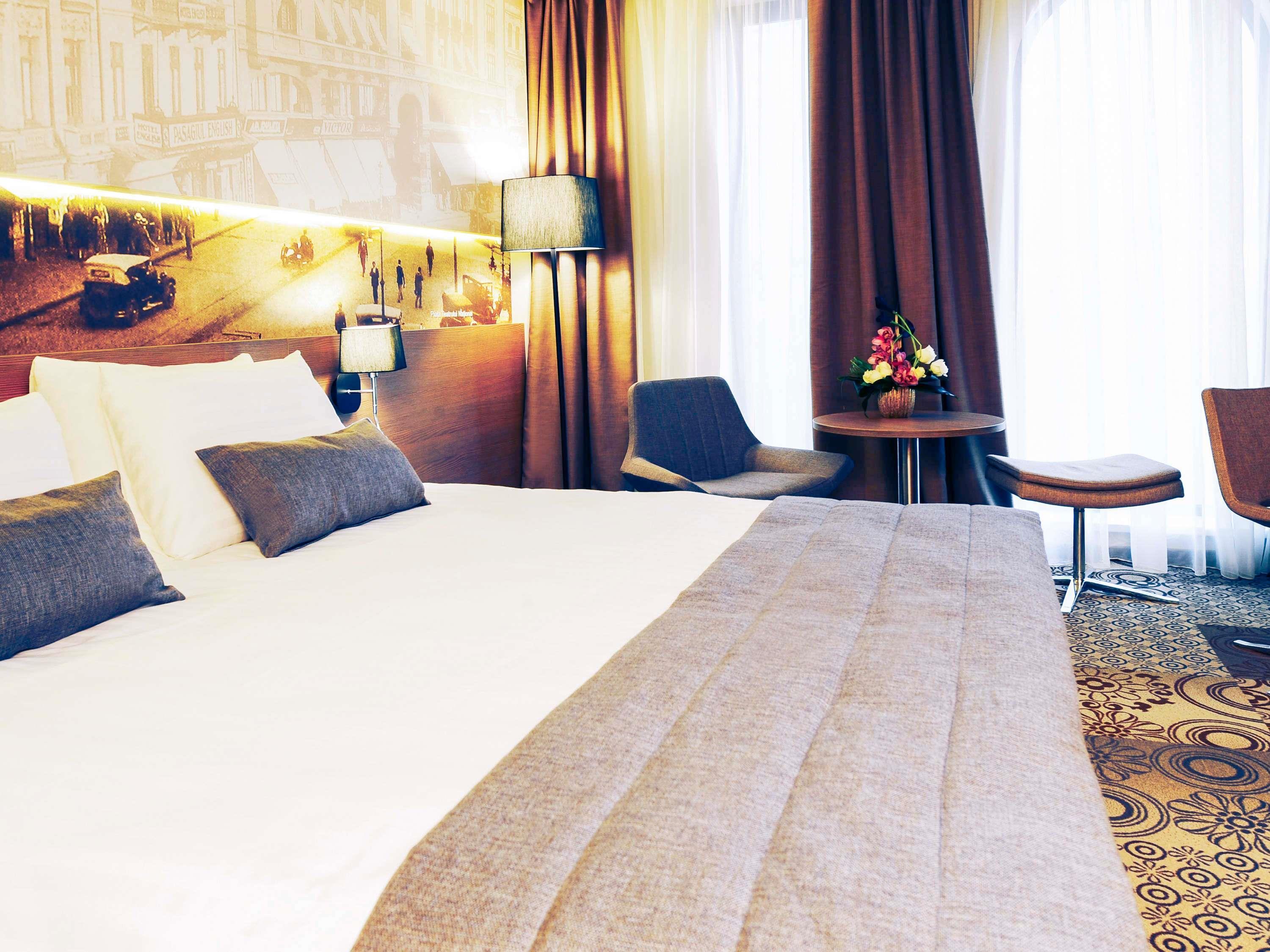 Double Classic Double Bed