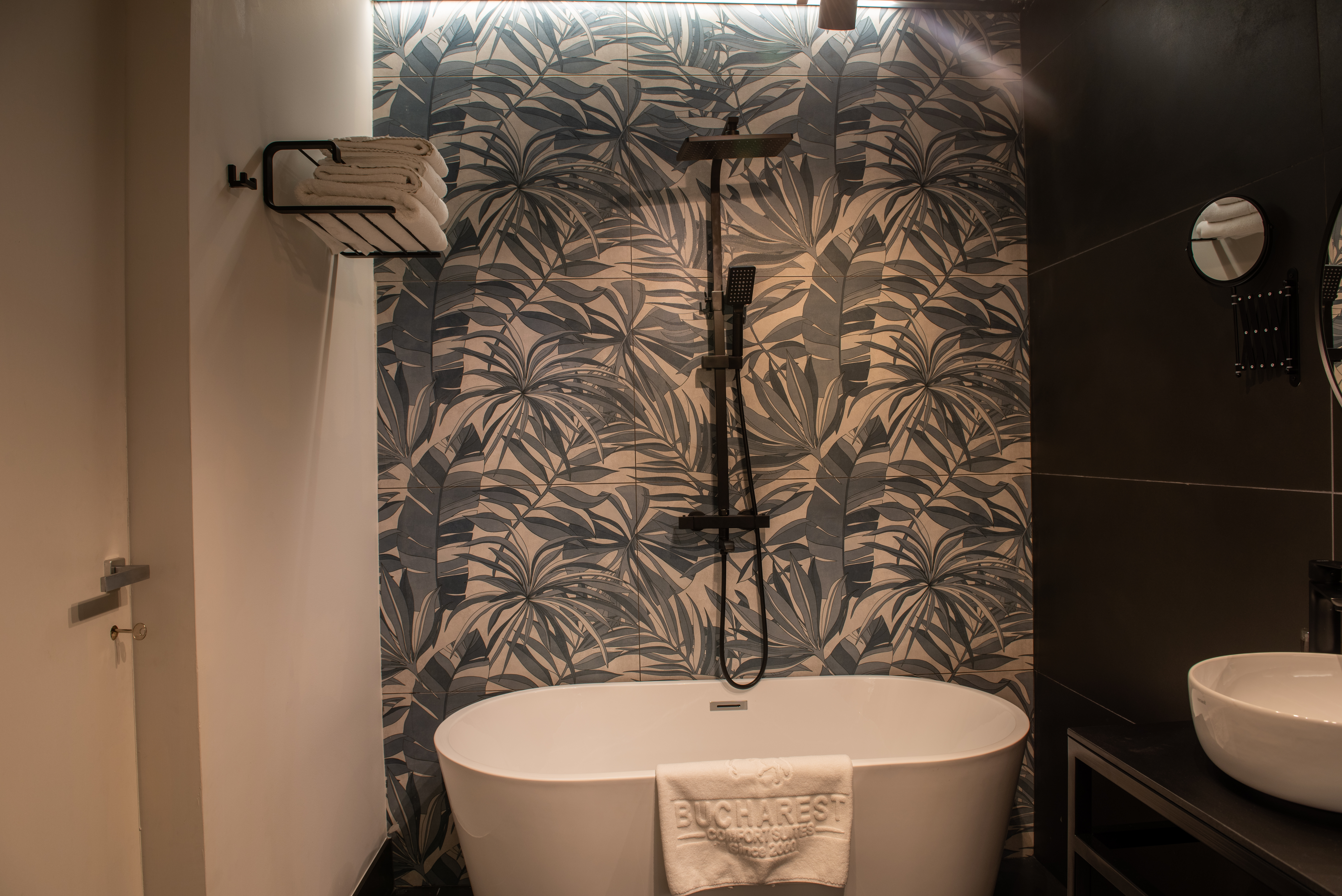 Suite Two Bedrooms One Bathroom