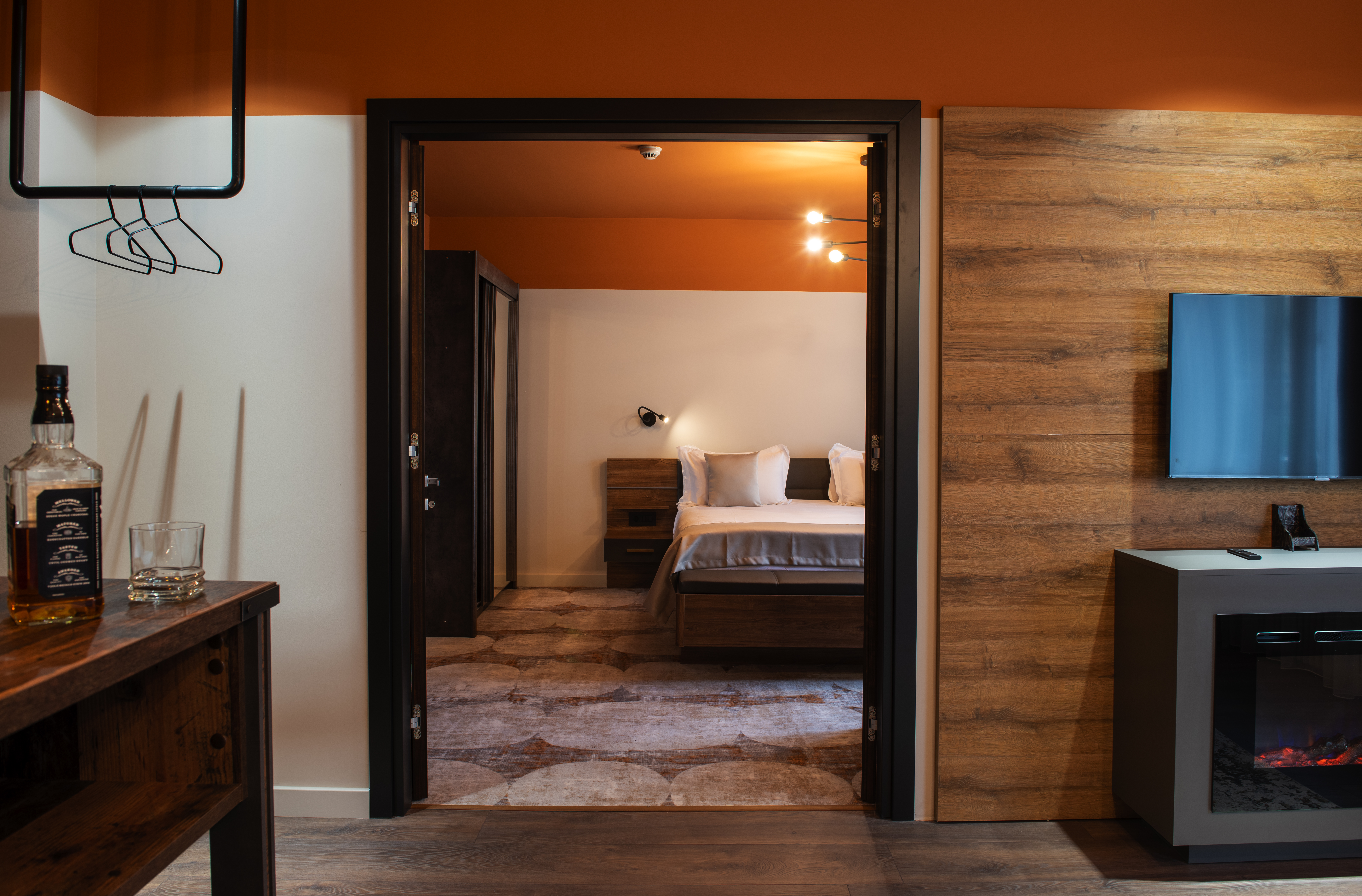 Suite Two Bedrooms One Bathroom