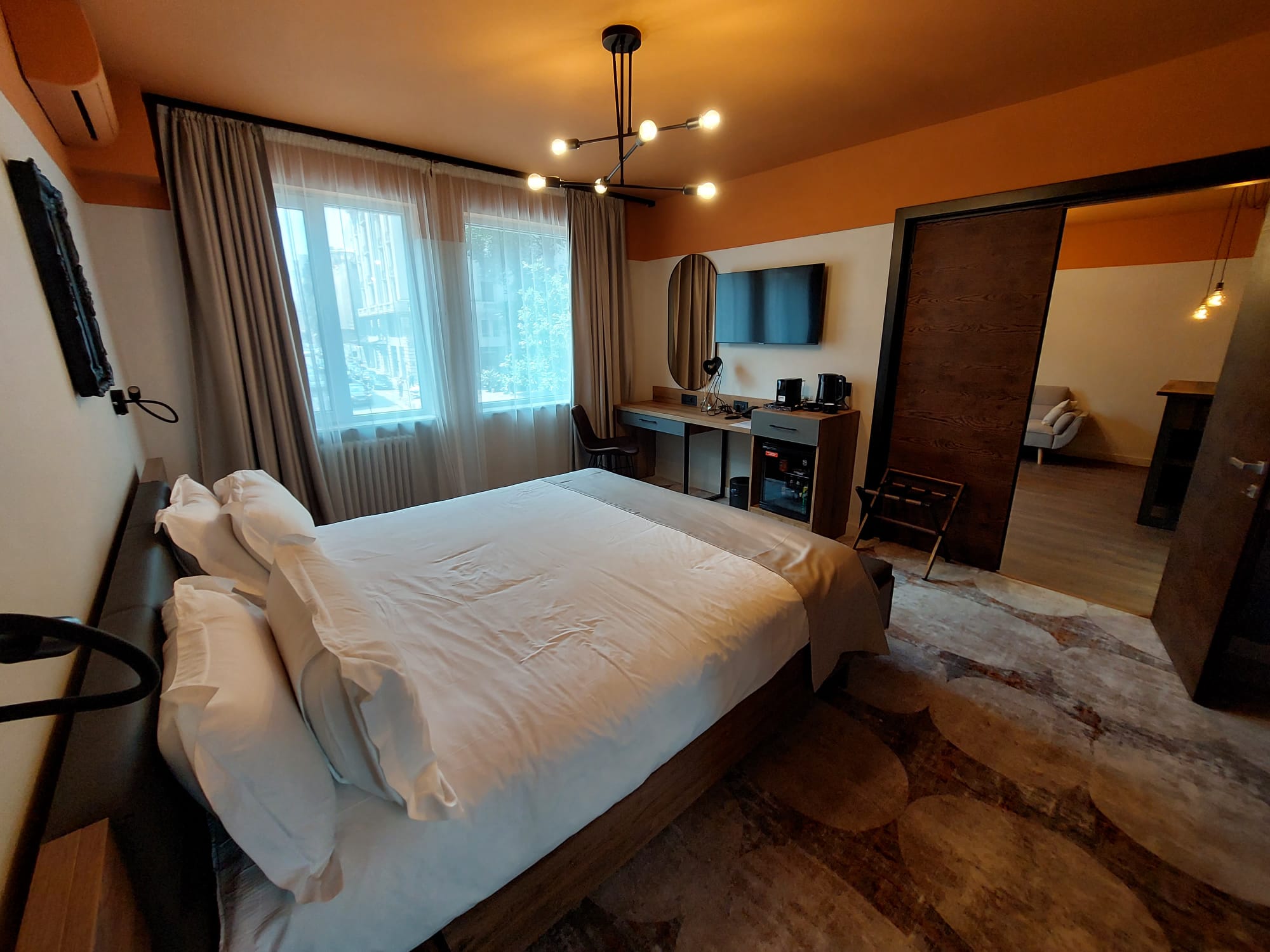 Suite Two Bedrooms One Bathroom