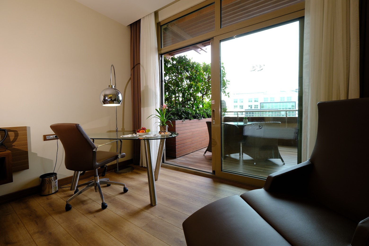 Family Room Executive