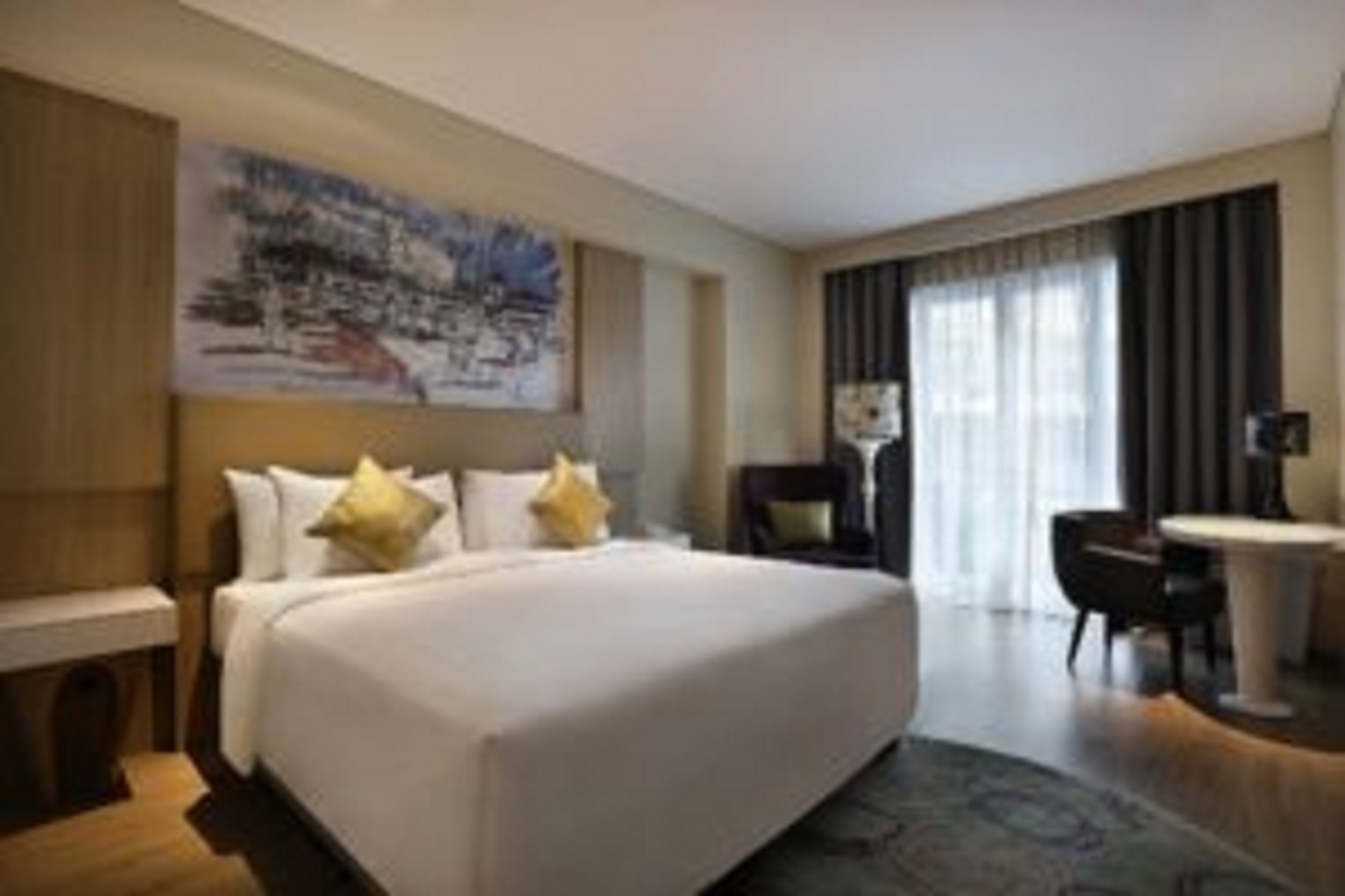 Double Deluxe Pool View