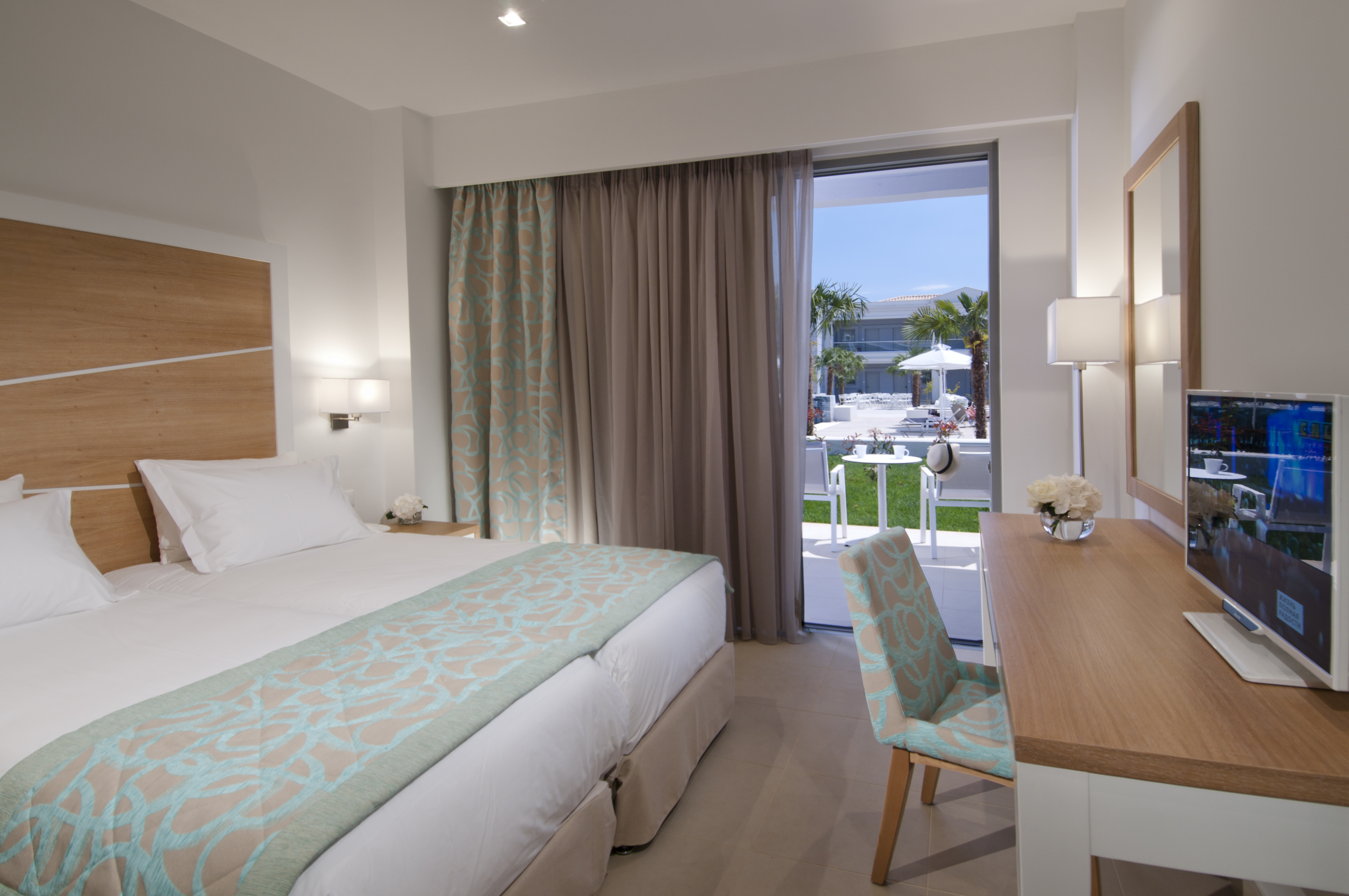 Double or Twin Standard