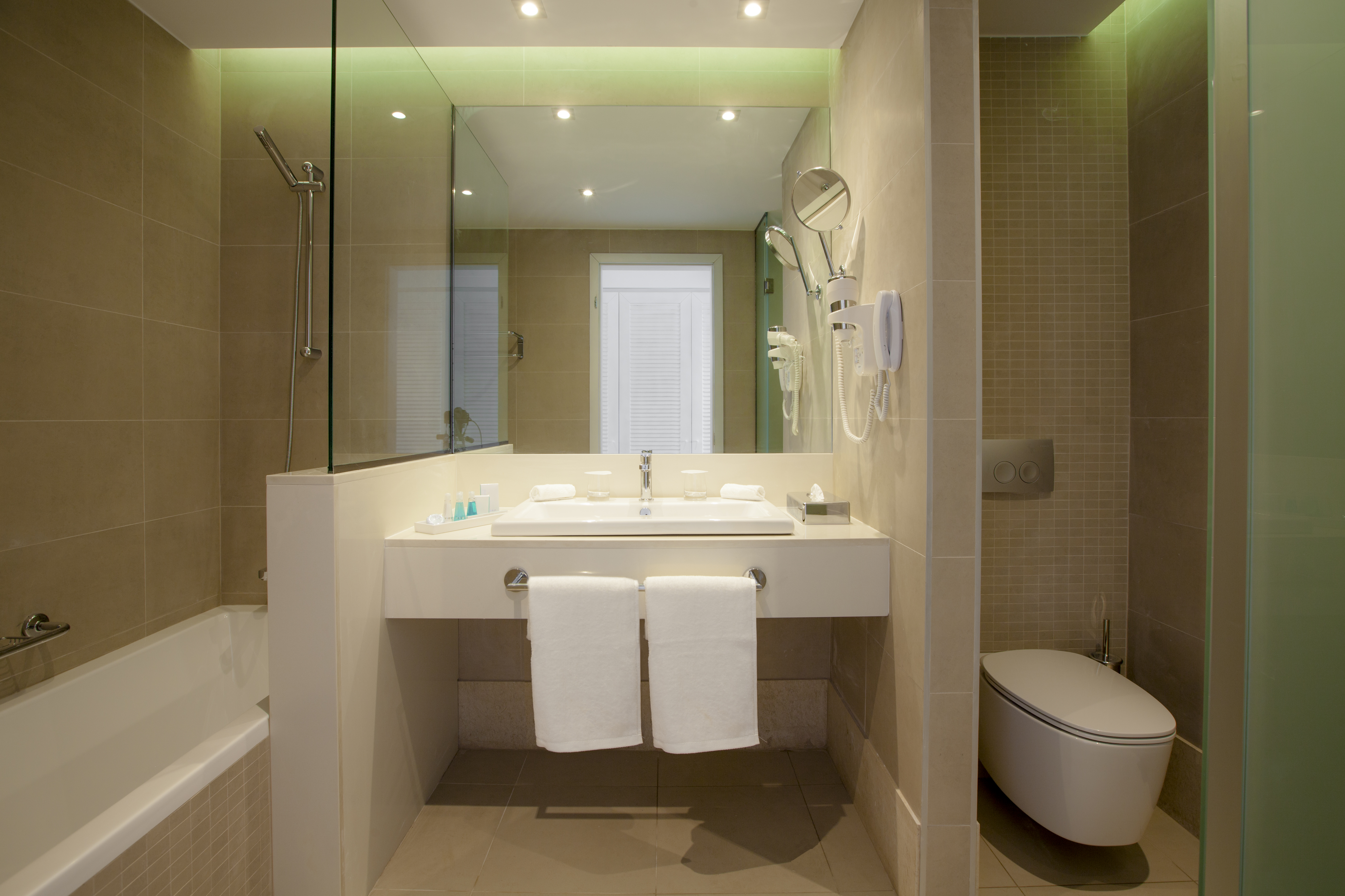 Double or Twin Standard