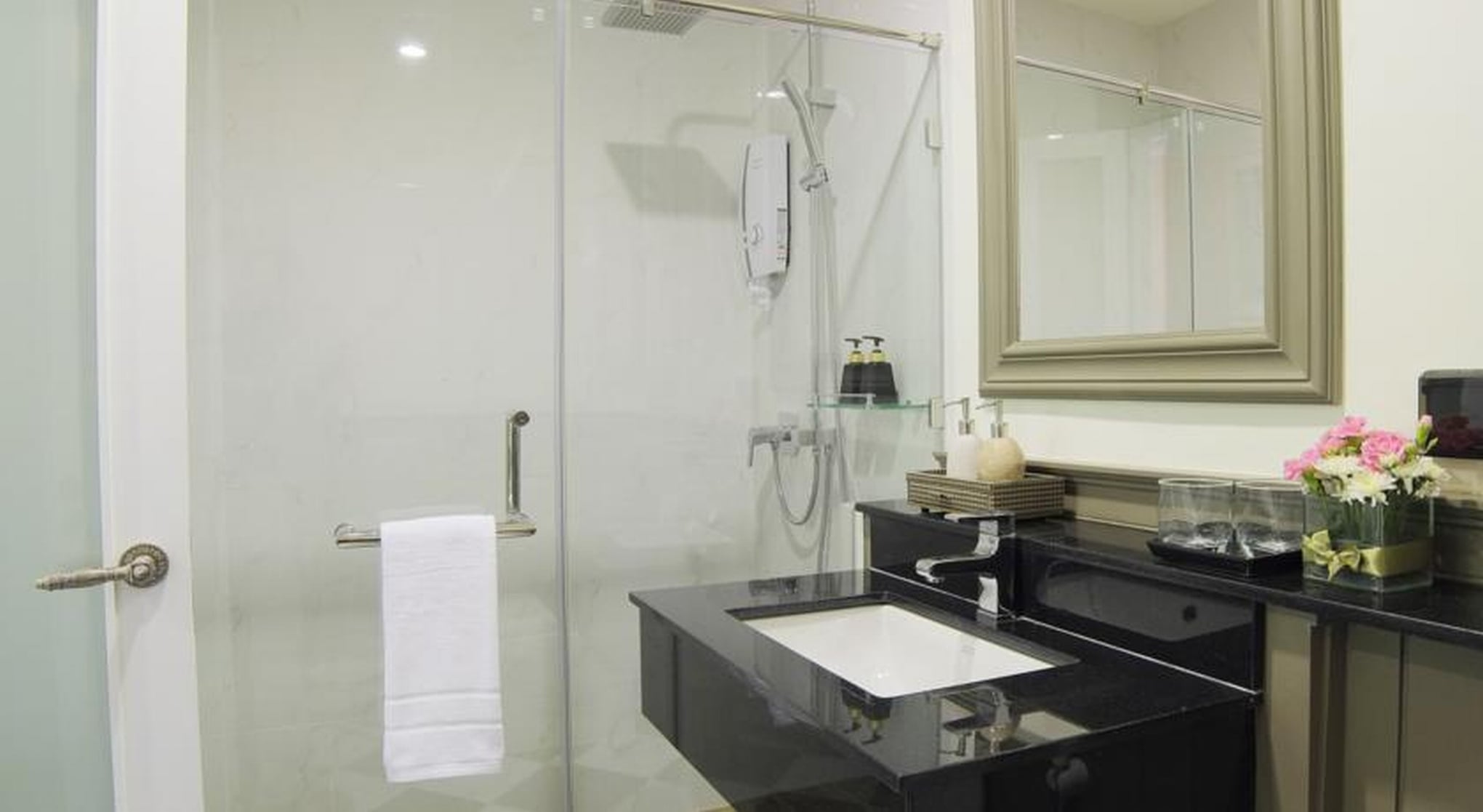 Double or Twin Deluxe