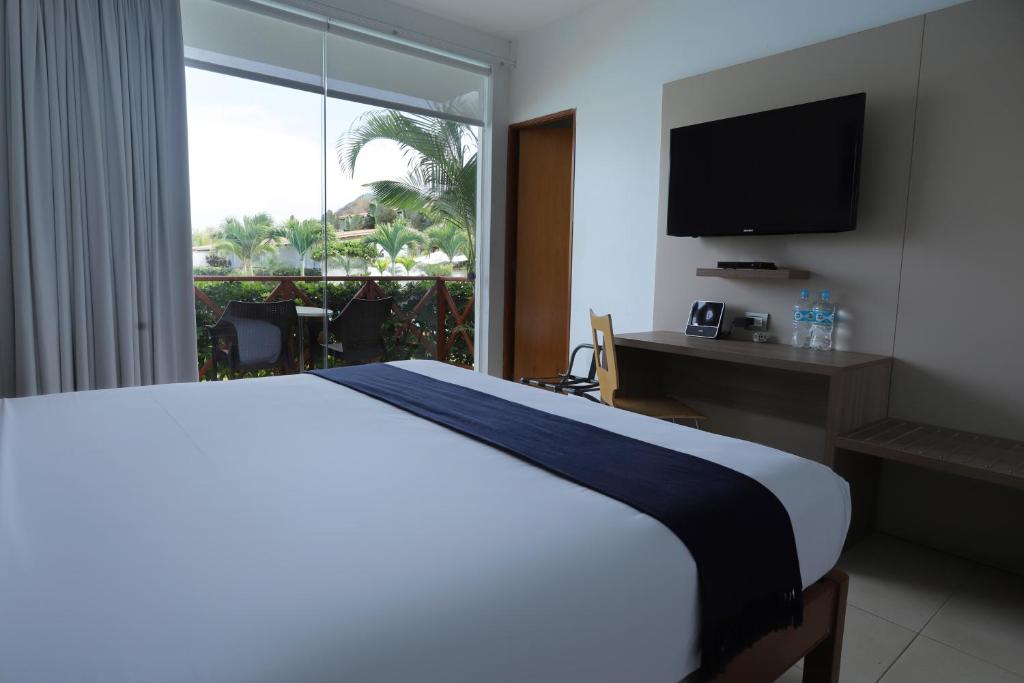 Double Superior Pool View