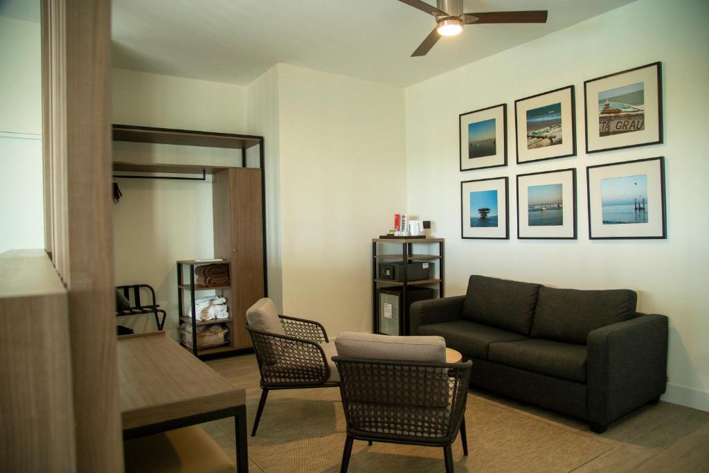 Junior Suite with Views