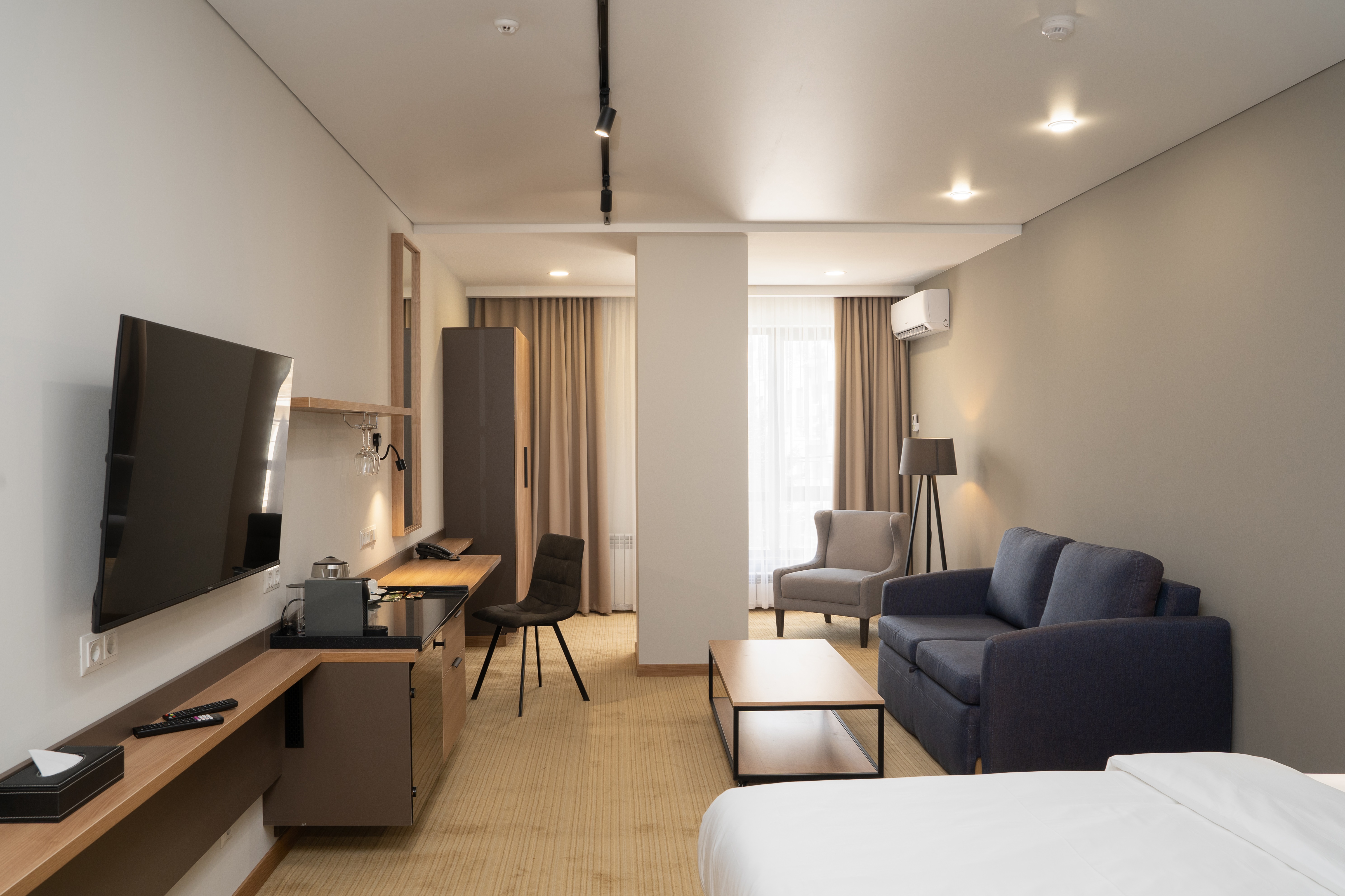 Double or Twin Standard