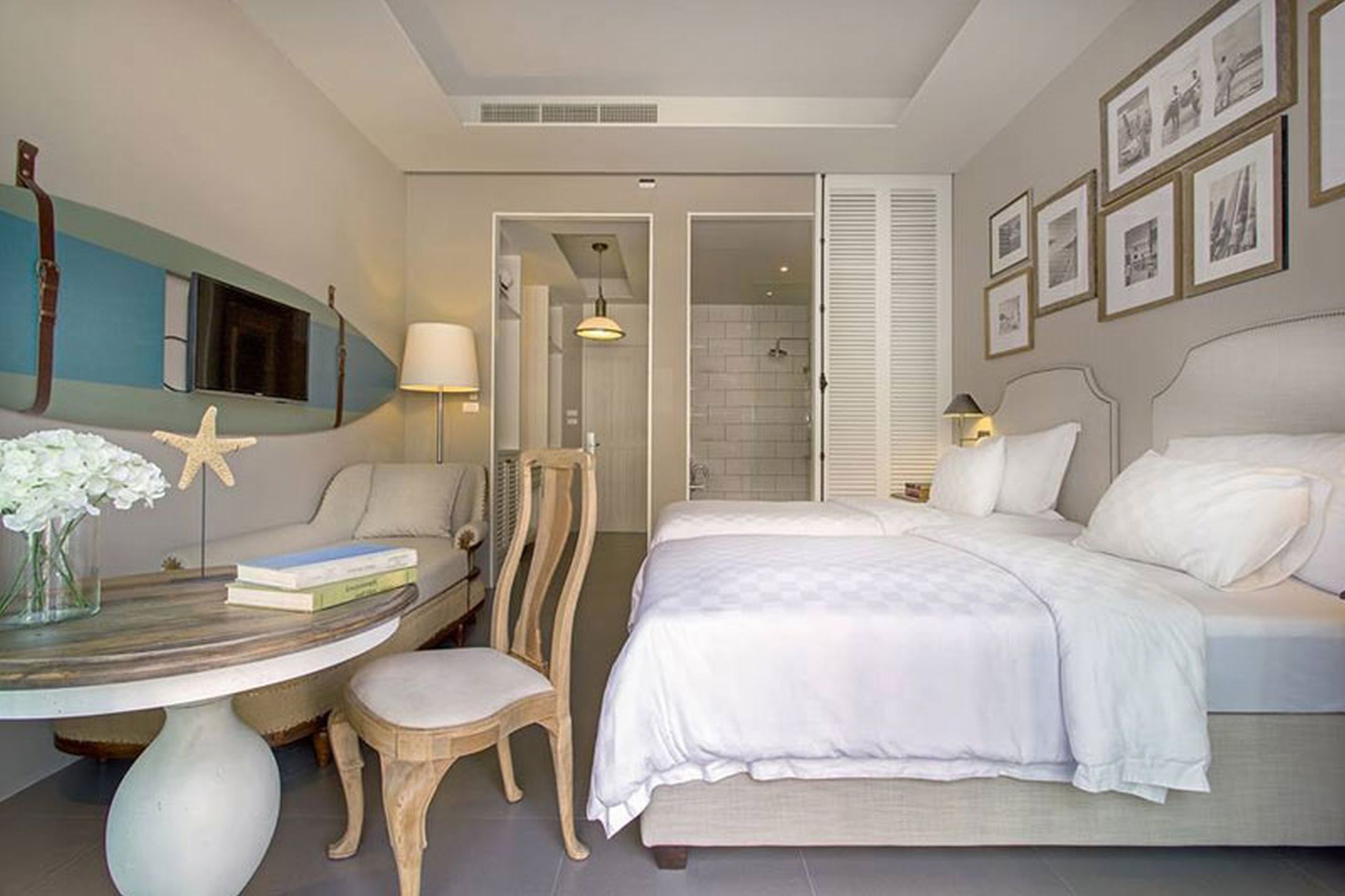 Double or Twin Deluxe