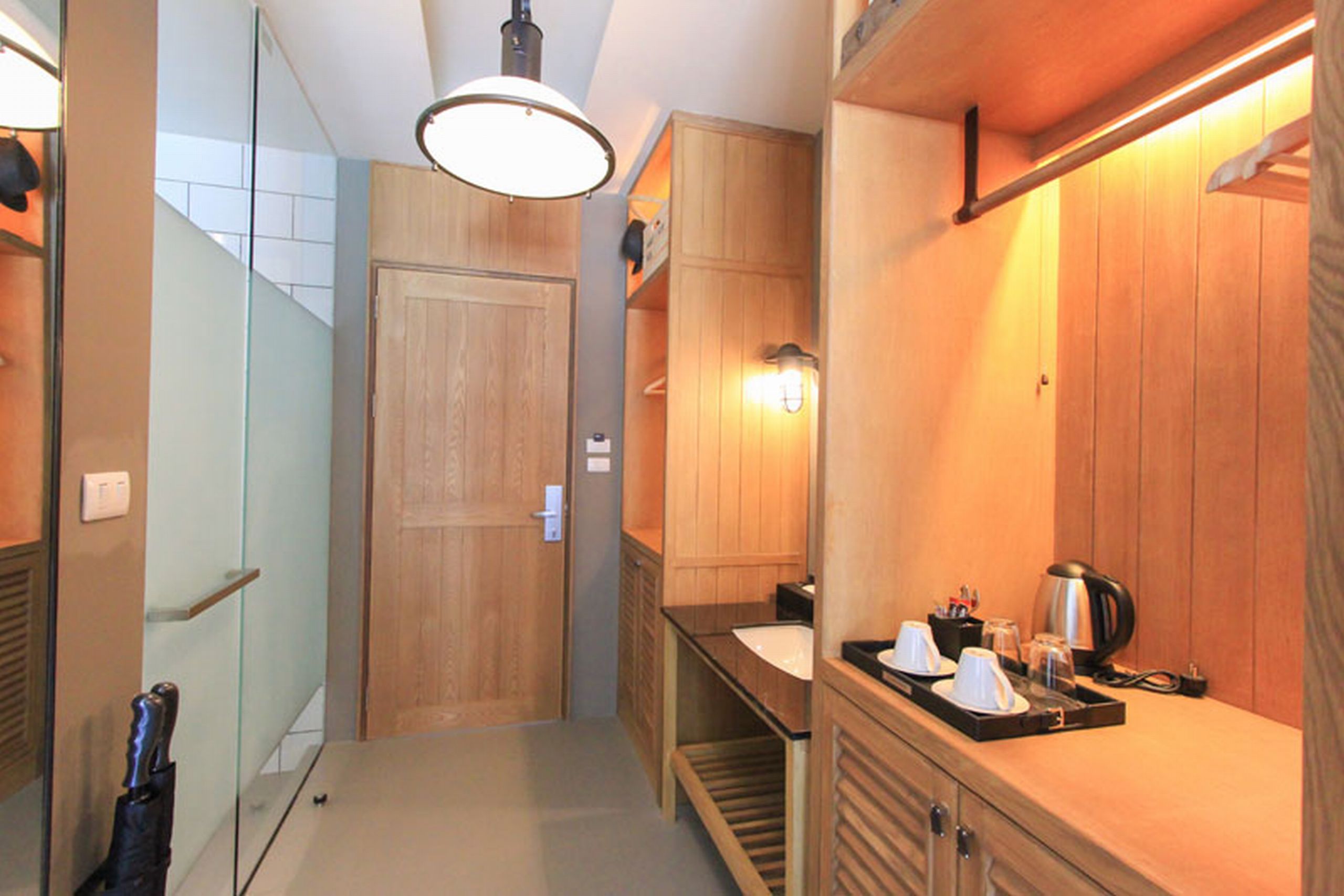 Double or Twin Deluxe Pool View