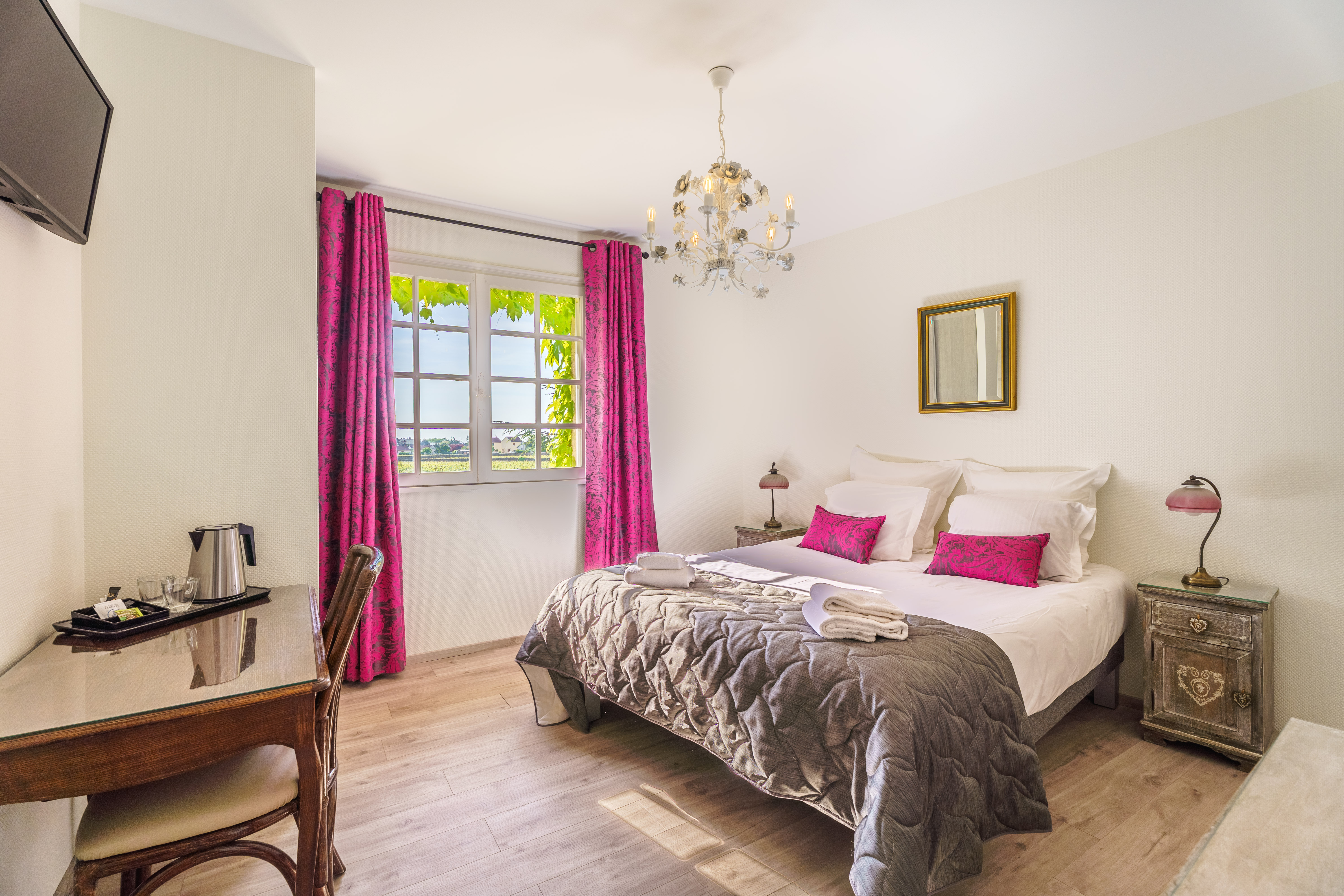 Double Superior with Views