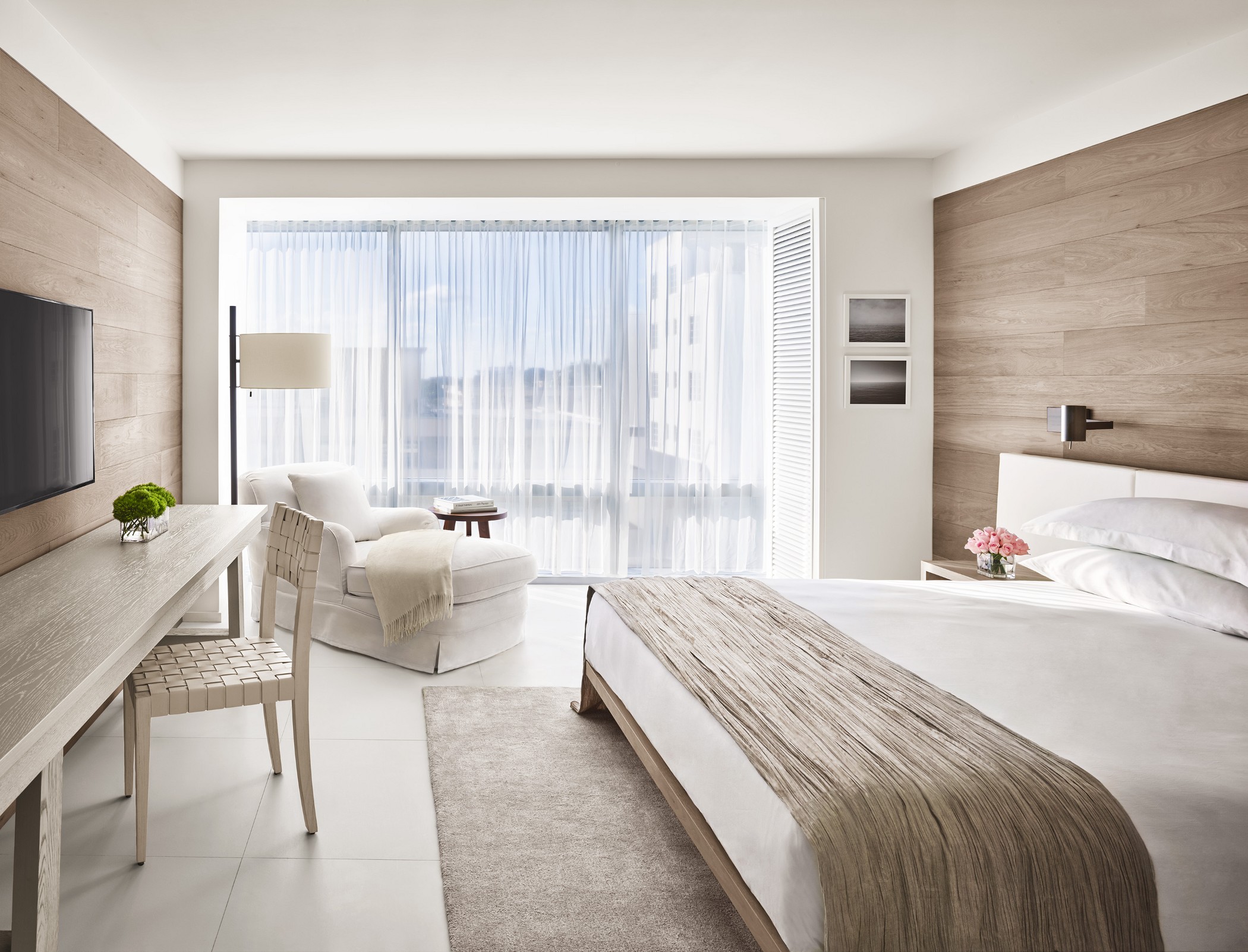 Double City View King Bed