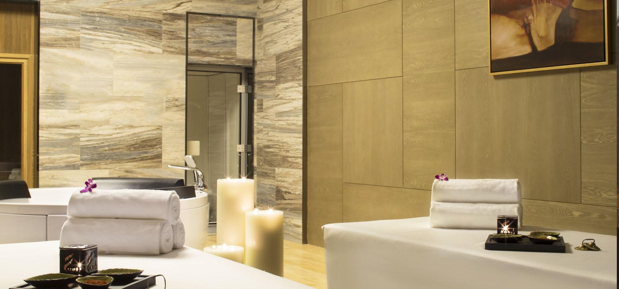 Suite King Bed Smoking