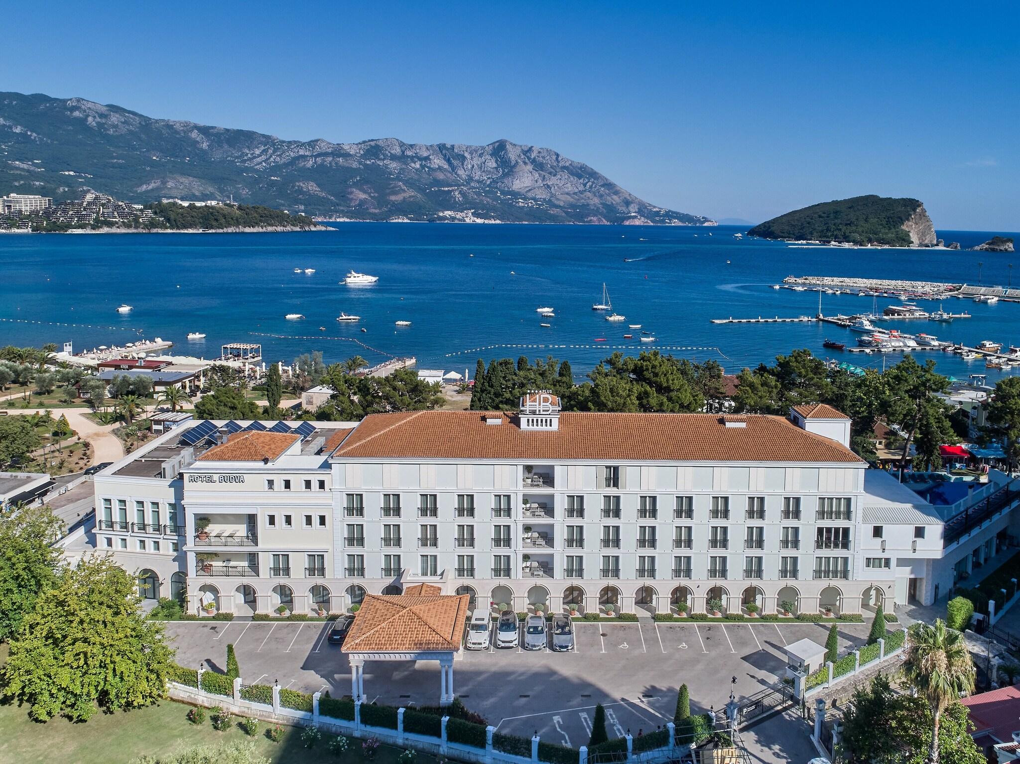 Double or Twin Two Beds