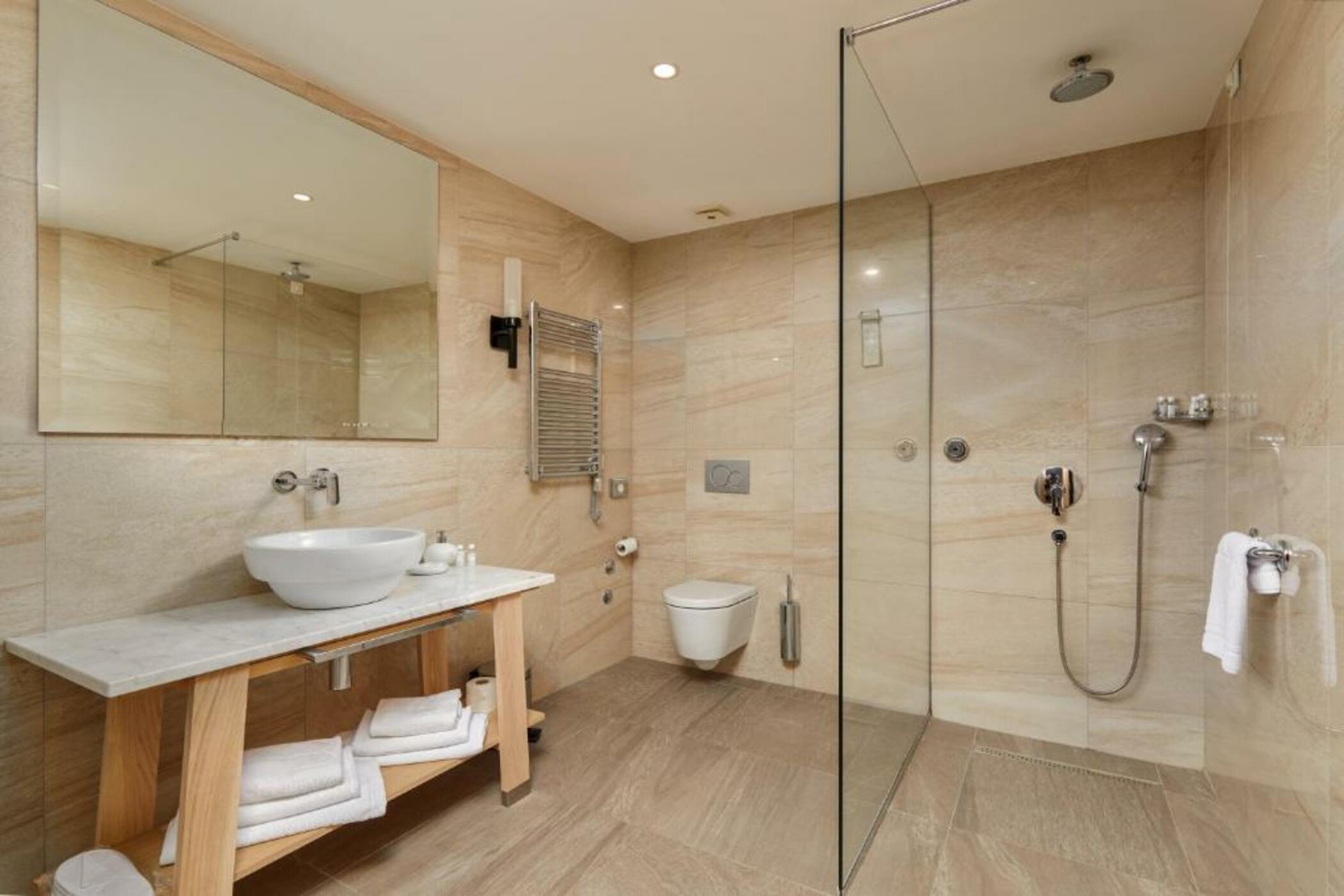 Double Single Executive City View