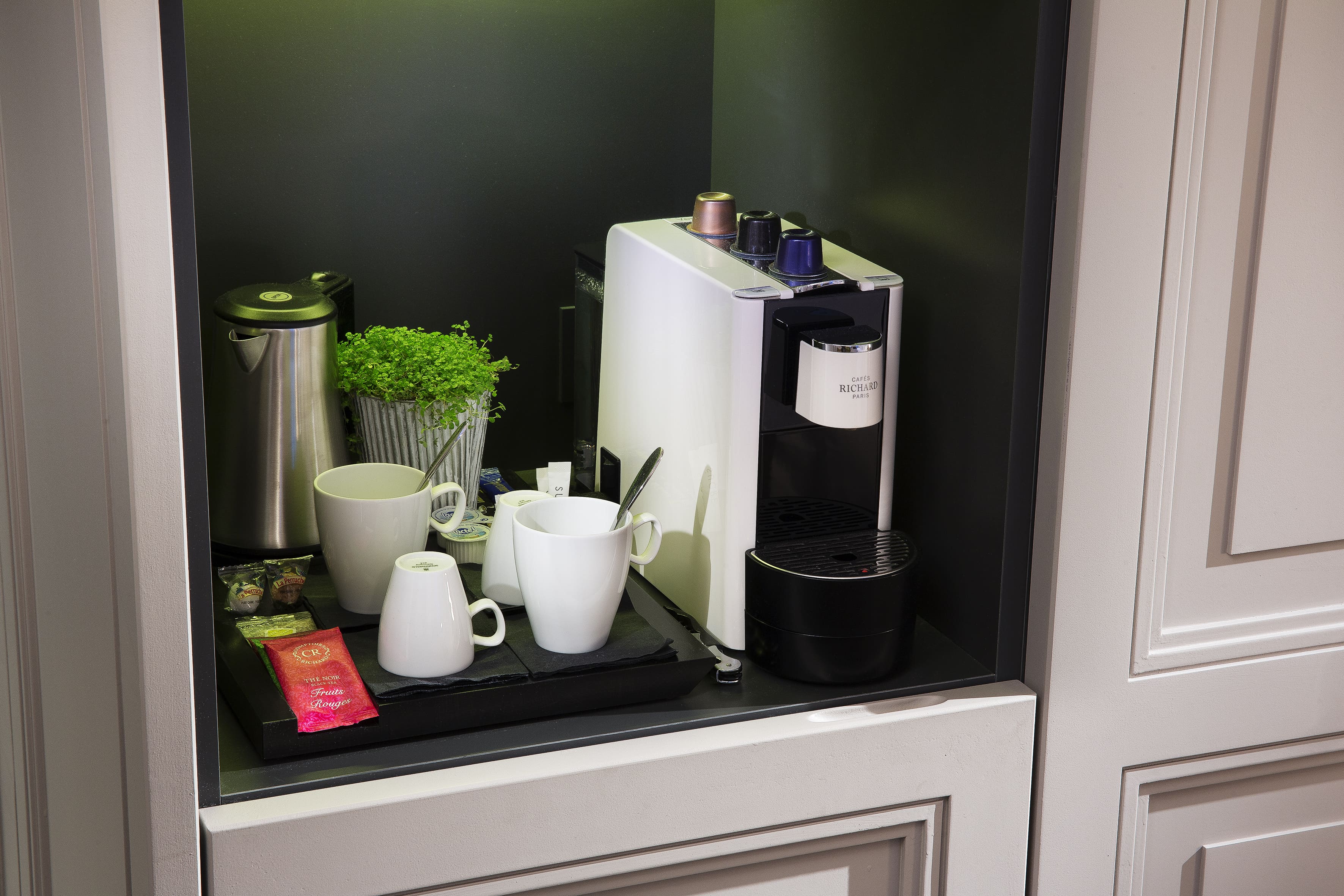 Family Room Classic with Balcony