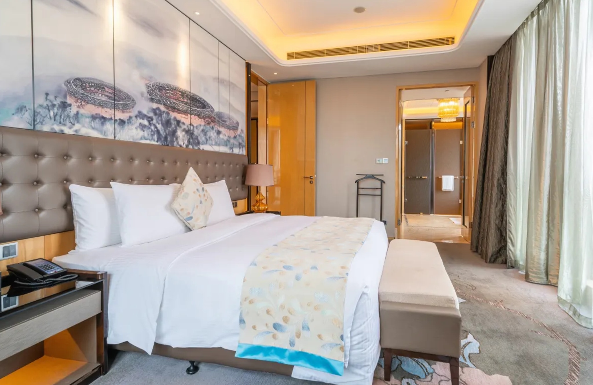 Junior Suite Standard