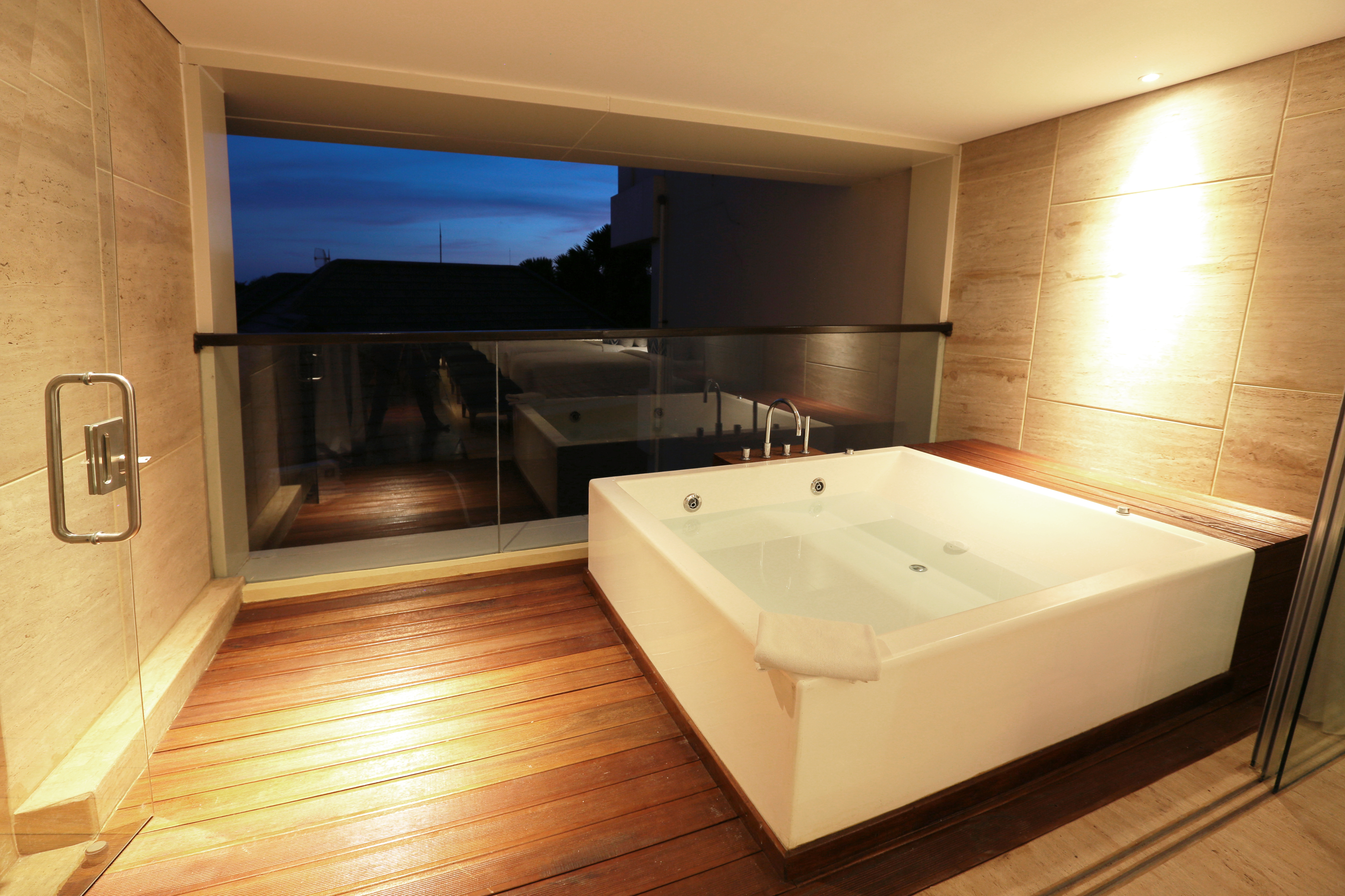 Quadruple with Jacuzzi