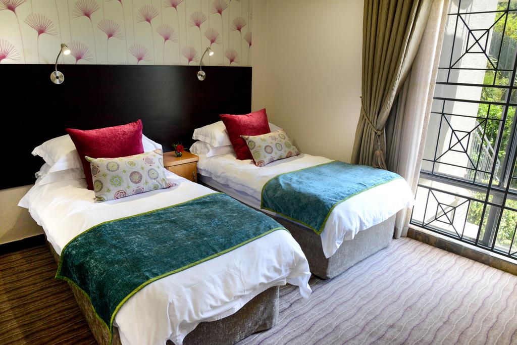 Double or Twin Superior