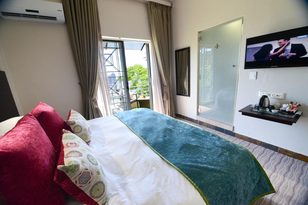 Double or Twin Premium