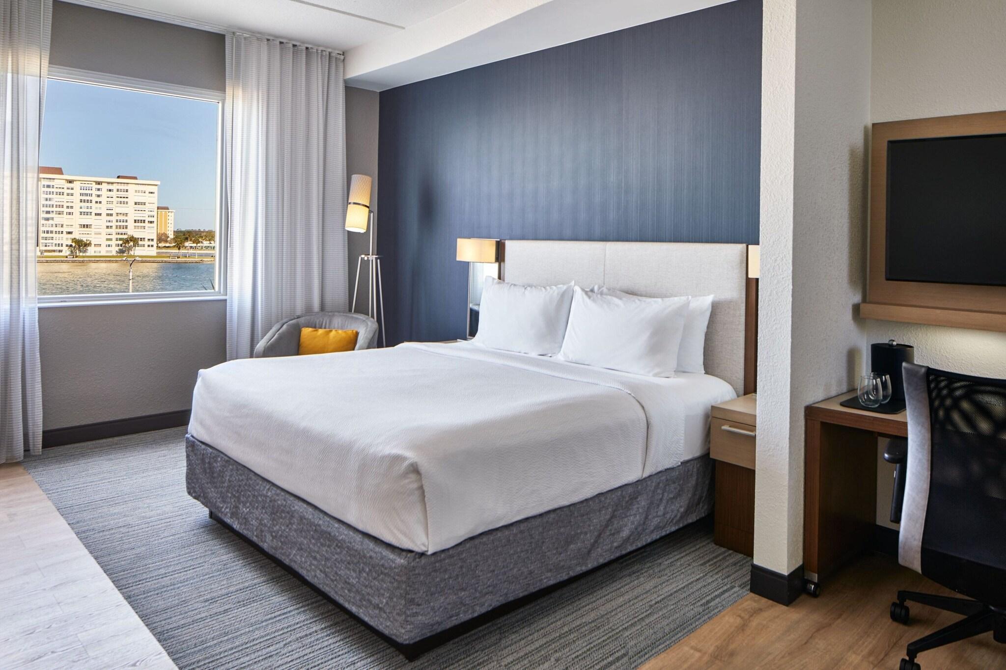 Double Executive King Bed