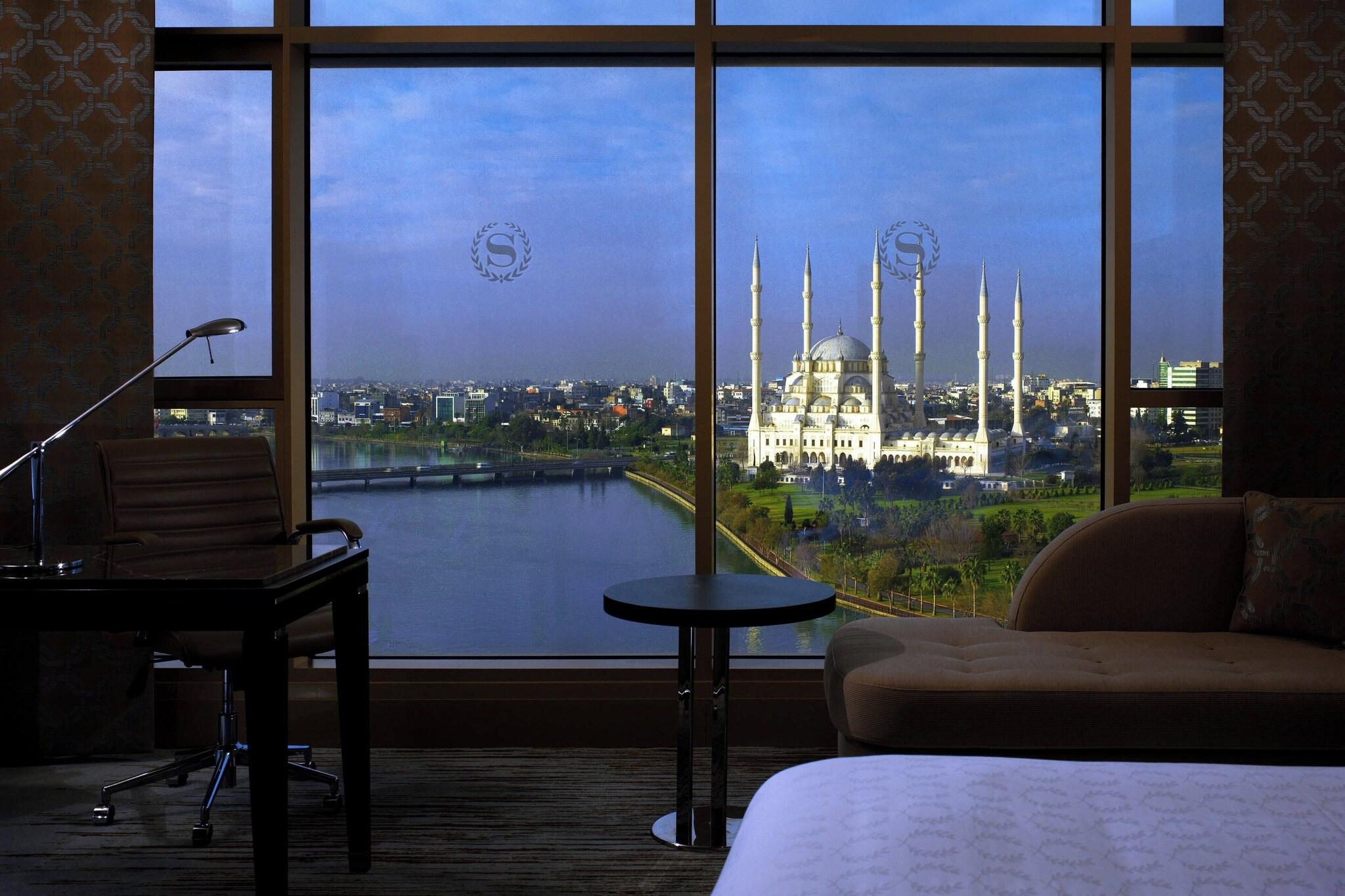 Double Deluxe River View