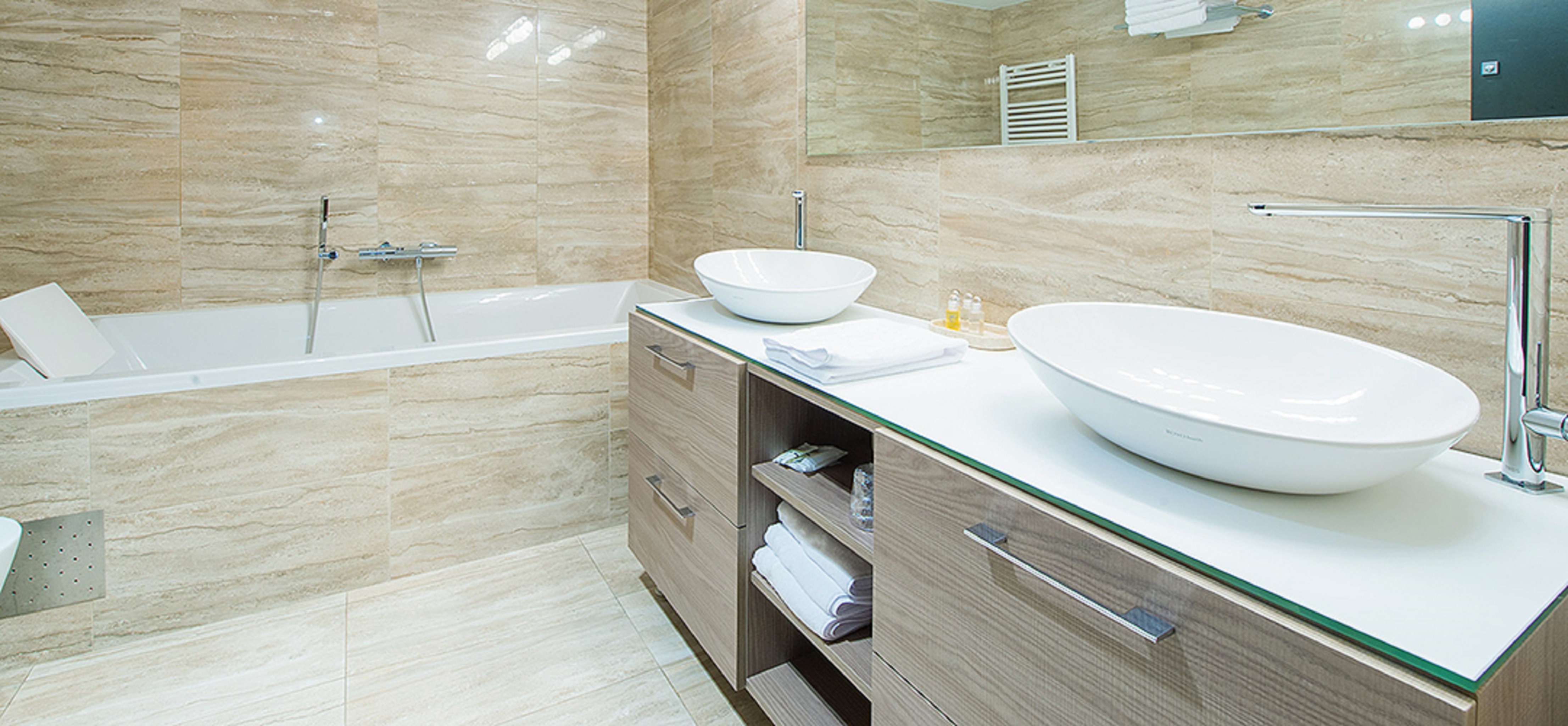 Junior Suite Standard