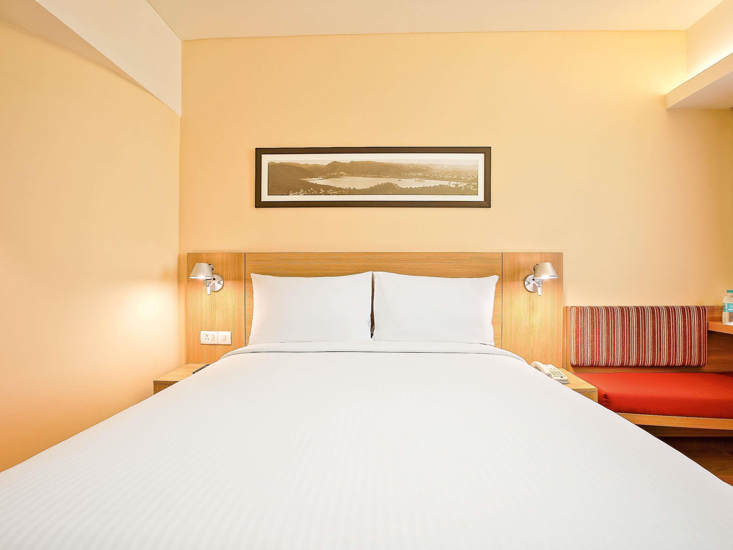 Double Superior Queen Bed