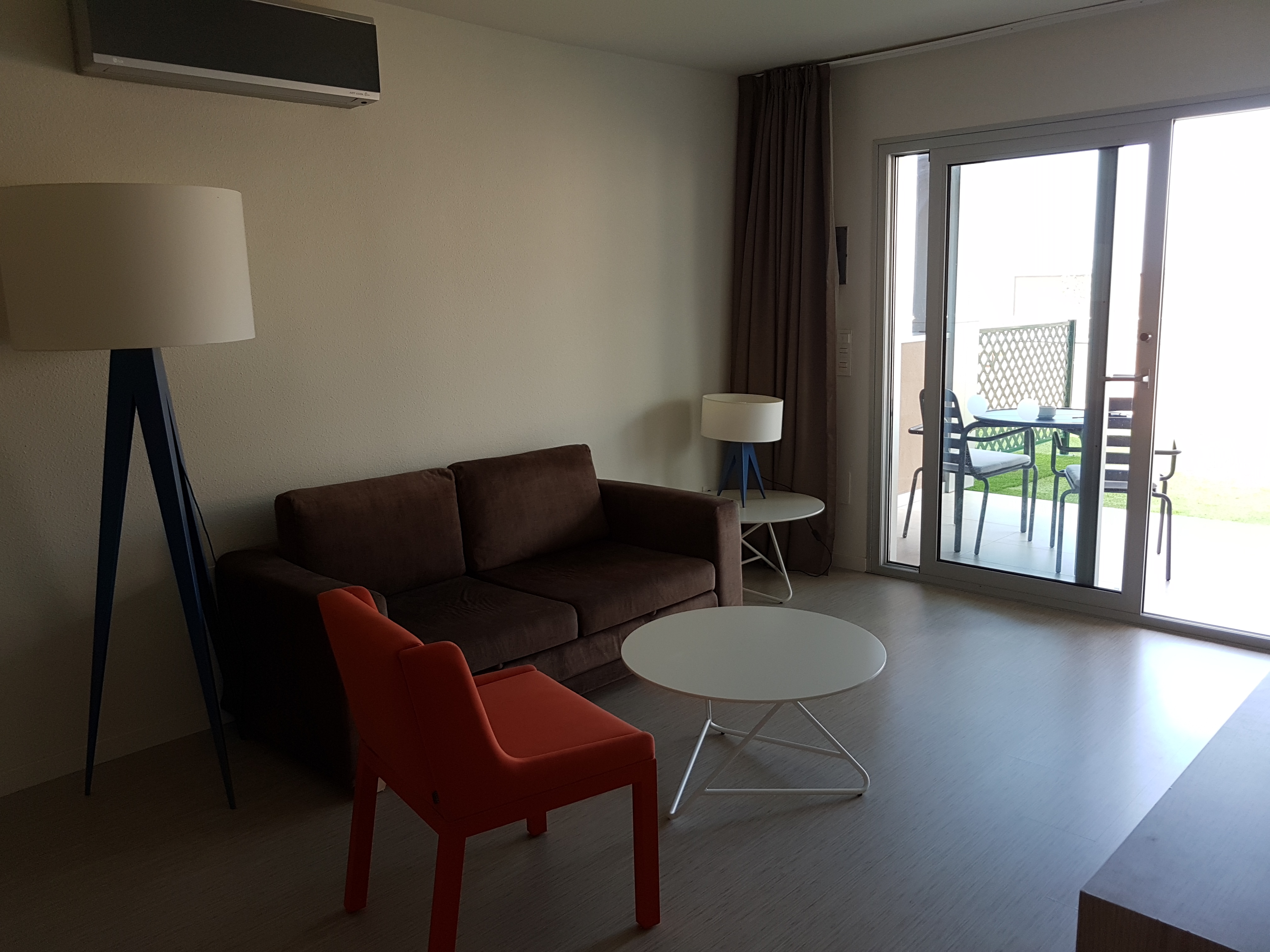 Double or Twin Standard