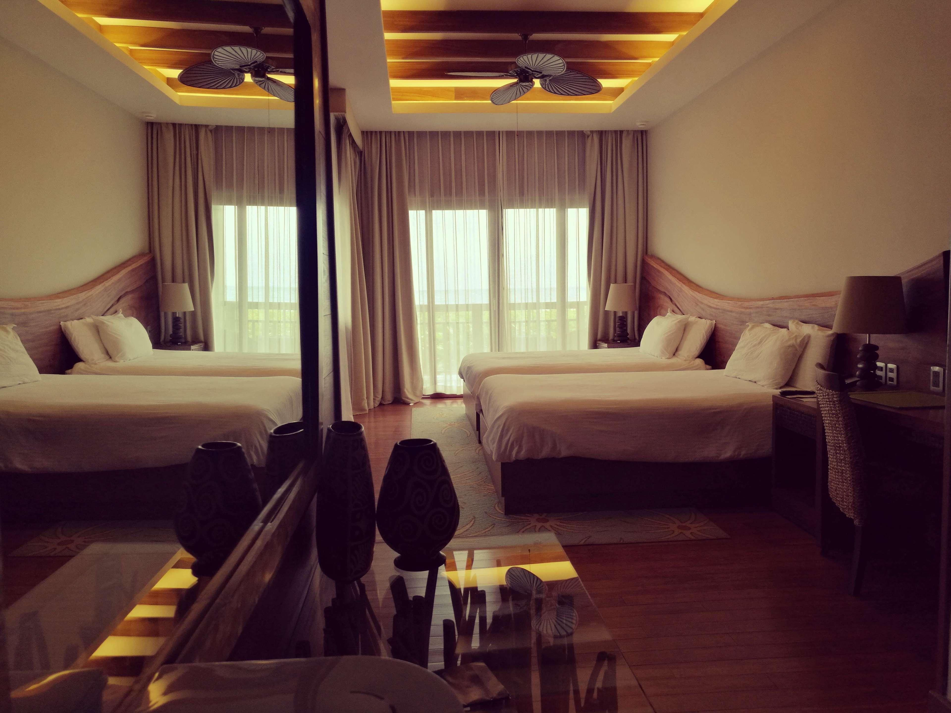 Junior Suite Ocean View Two Queen Beds