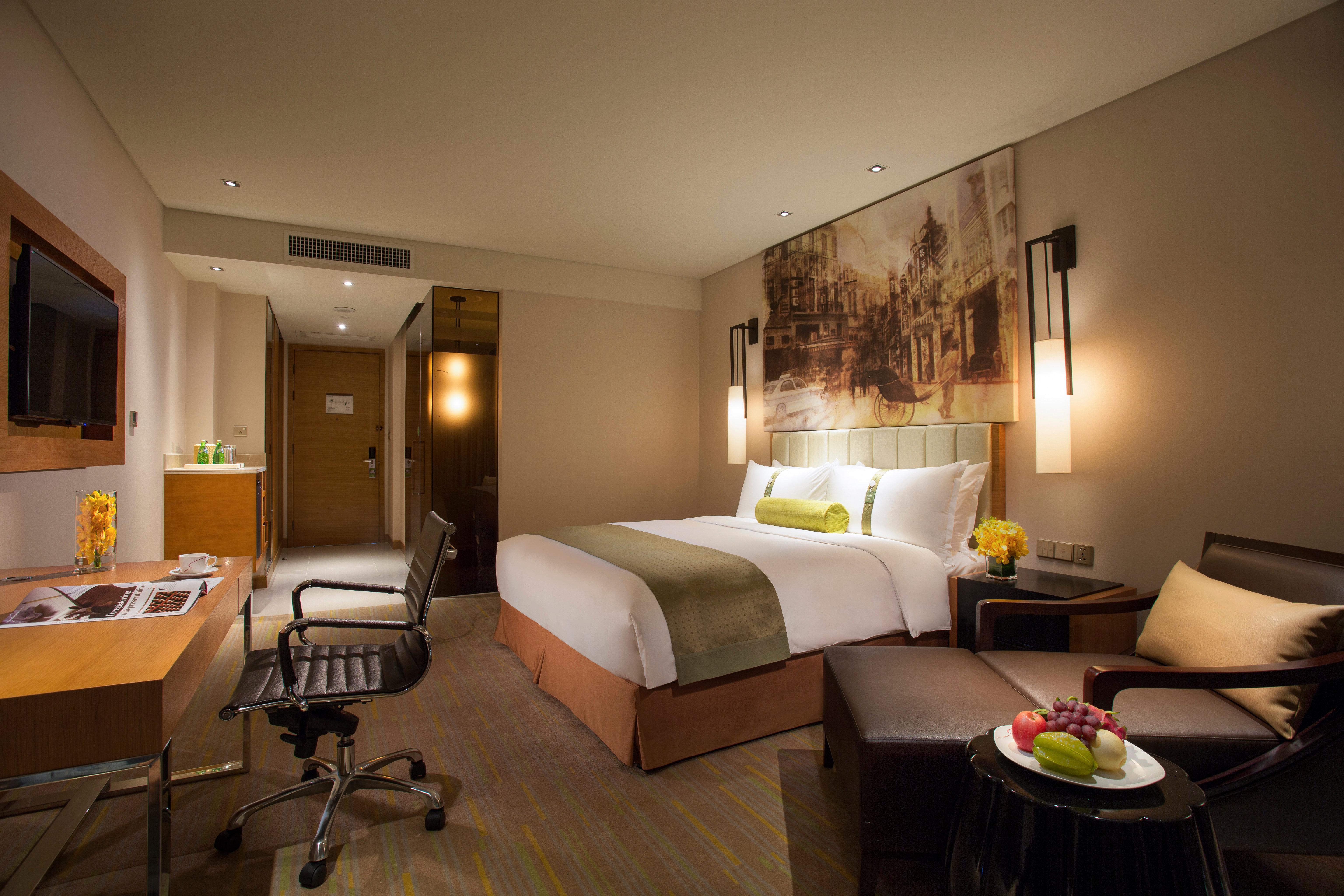 Double Premium King Bed