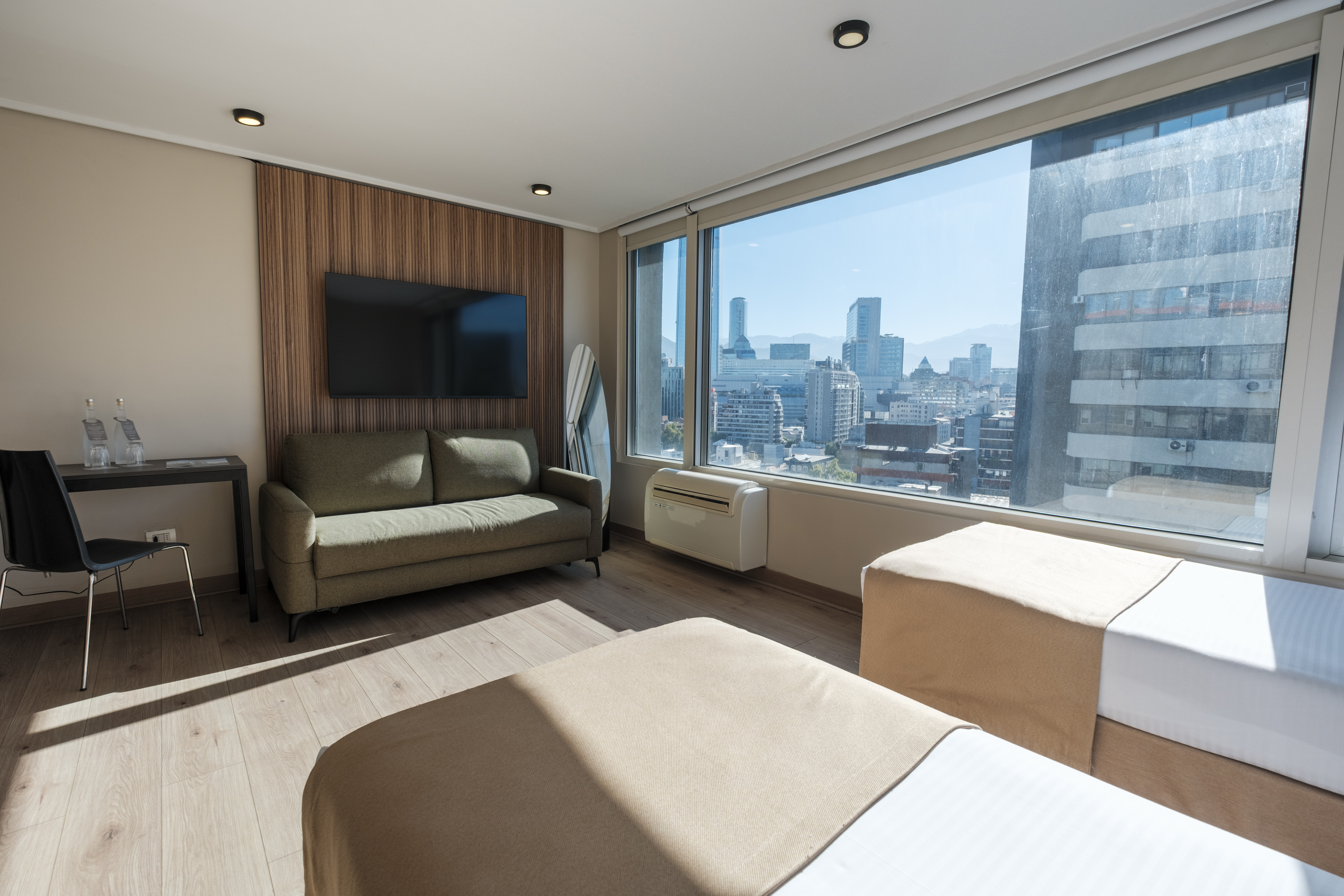 Room Three Beds