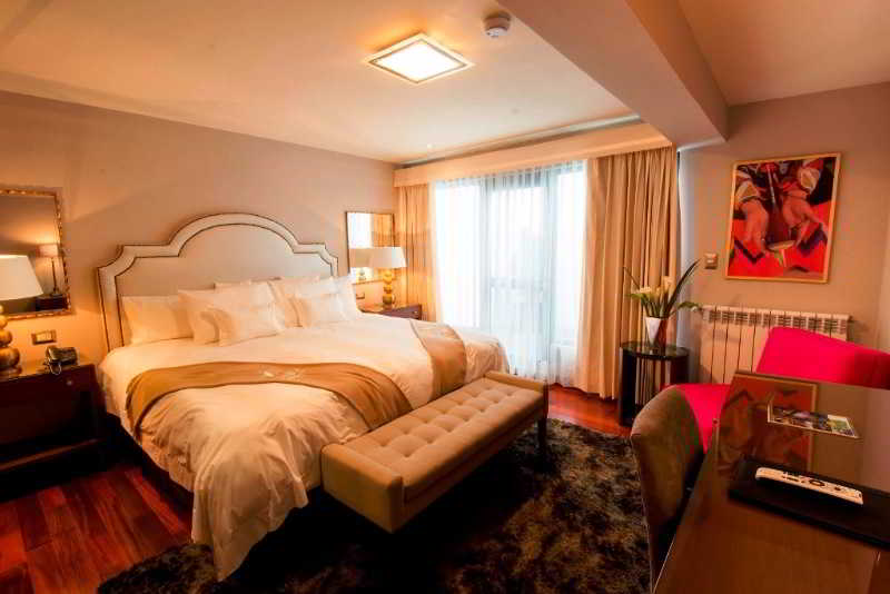 Double Superior King Bed